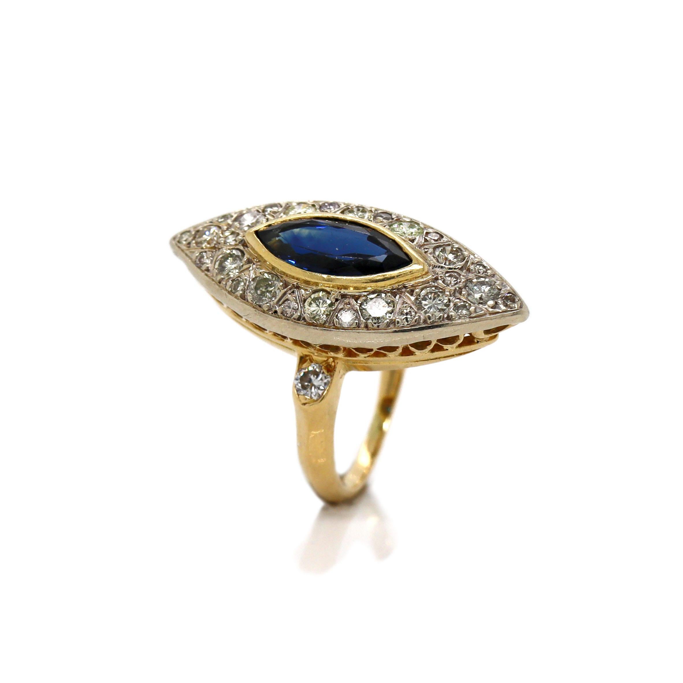 Bague Art Déco en or jaune 18CT saphir français et diamant Unisexe en vente