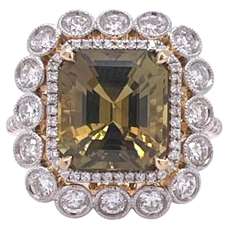 GIA CERTIFIED 18ct Yellow Gold 'Natural Alexandrite' and Diamond Ring For Sale 5