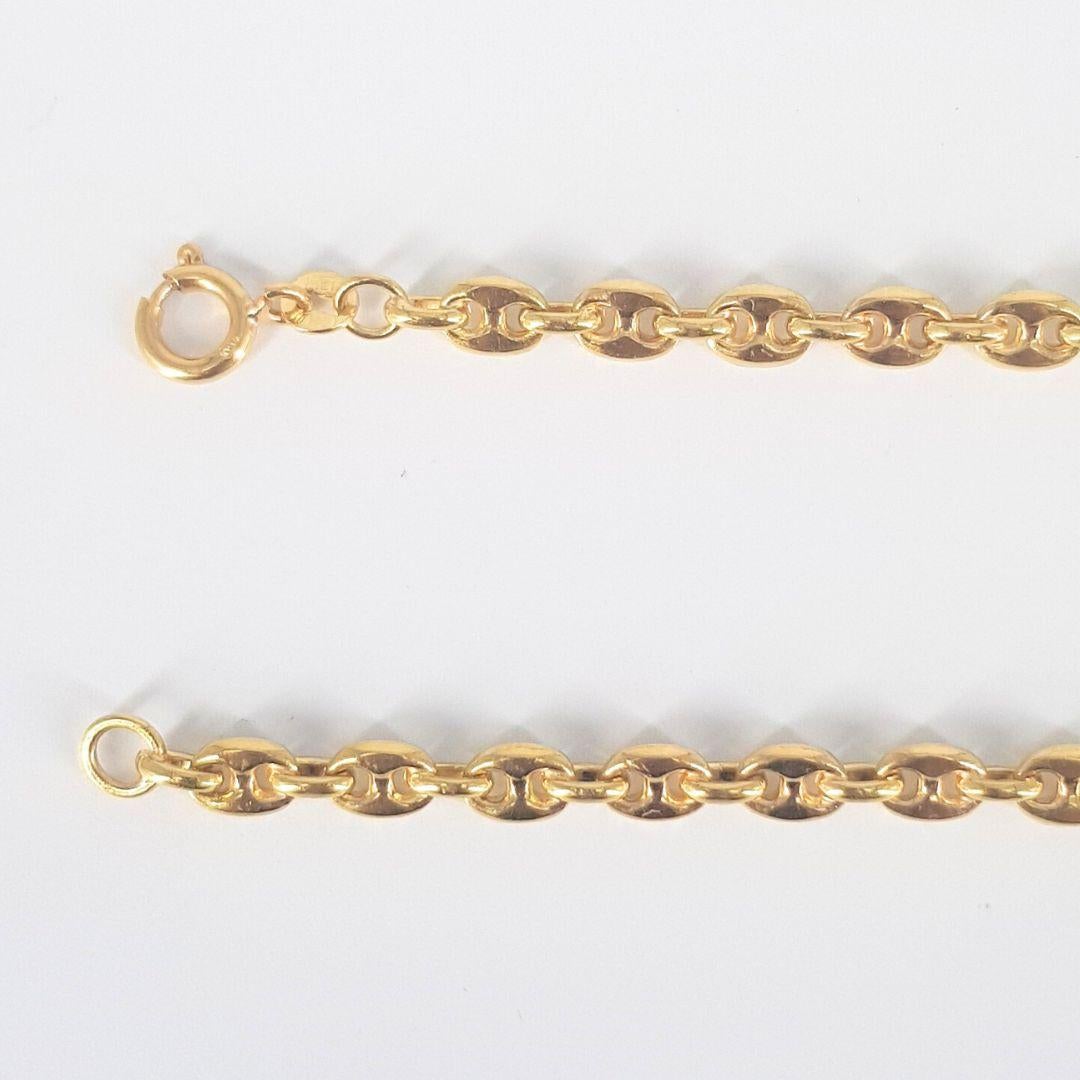 18ct Yellow Gold Gucci Link Chain Necklace In Excellent Condition For Sale In Cape Town, ZA