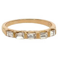 18ct Yellow Gold Half Eternity Ring Set With 0.48ct Baguette Diamonds