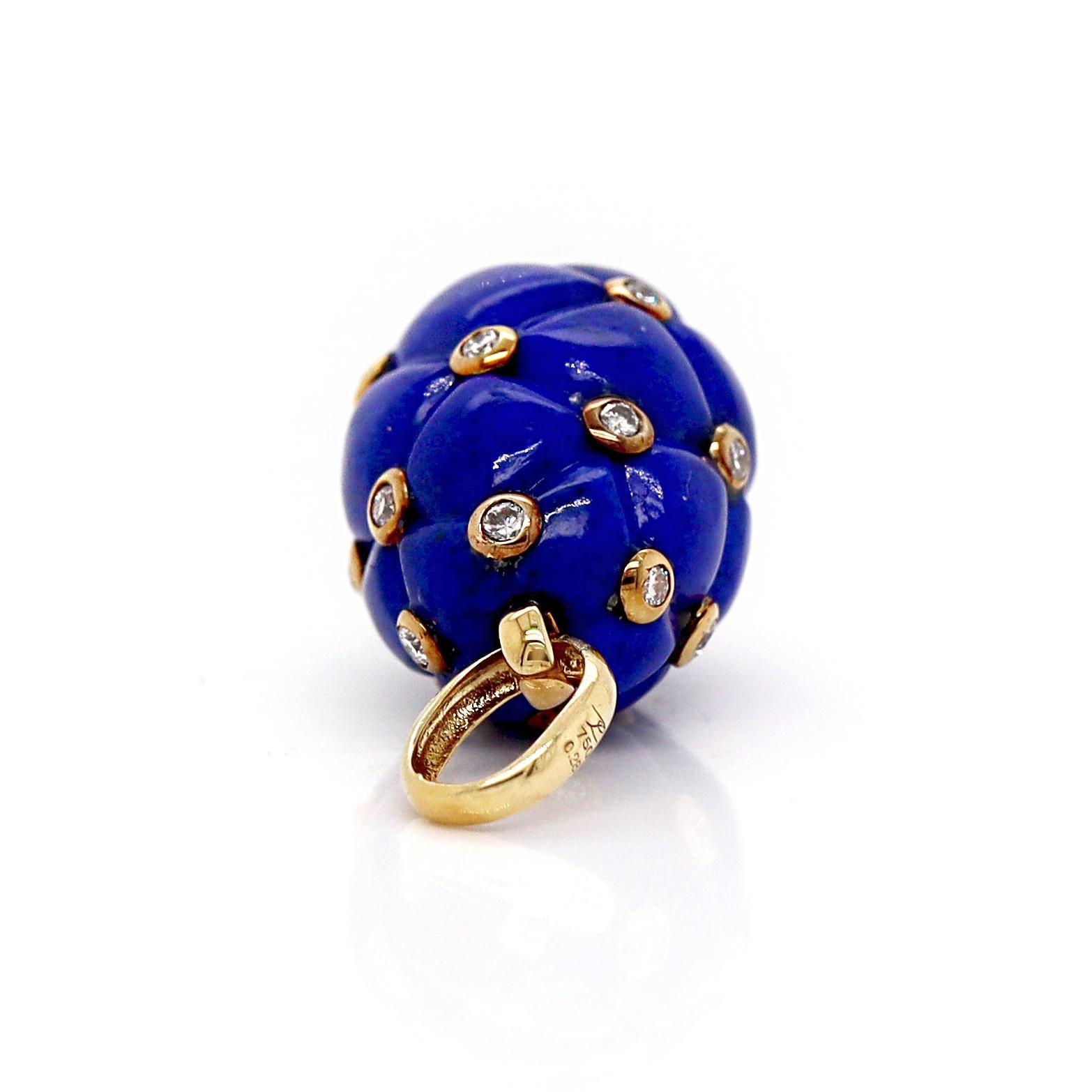 Taille mixte Pendentif Œuf en or jaune 18ct Lapis Lazuli et diamant en vente