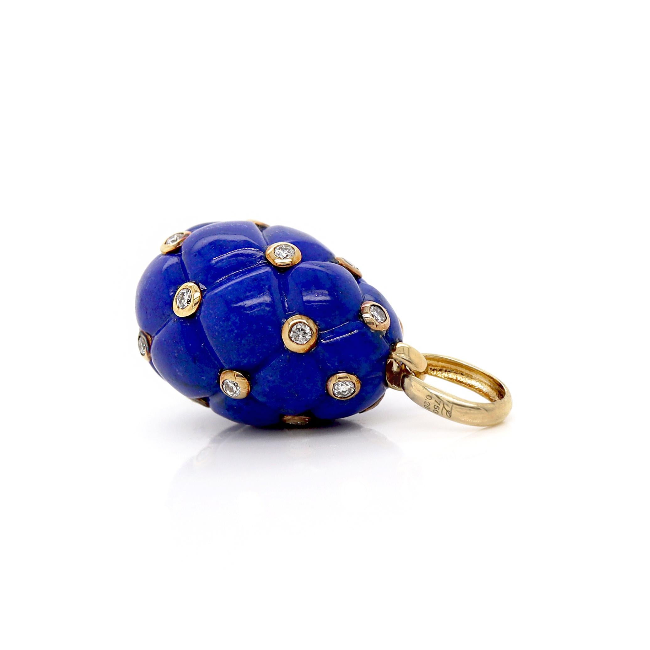 Pendentif Œuf en or jaune 18ct Lapis Lazuli et diamant Excellent état - En vente à Sydney, NSW