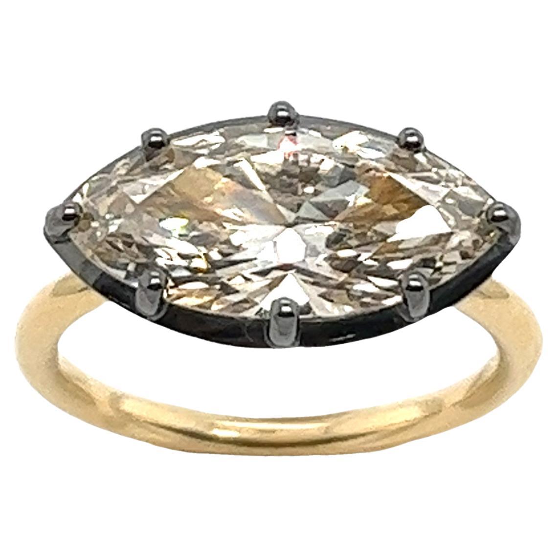 18ct Yellow Gold Marquise Diamond Solitaire, 3.33ct M-SI1 EDR certificate For Sale