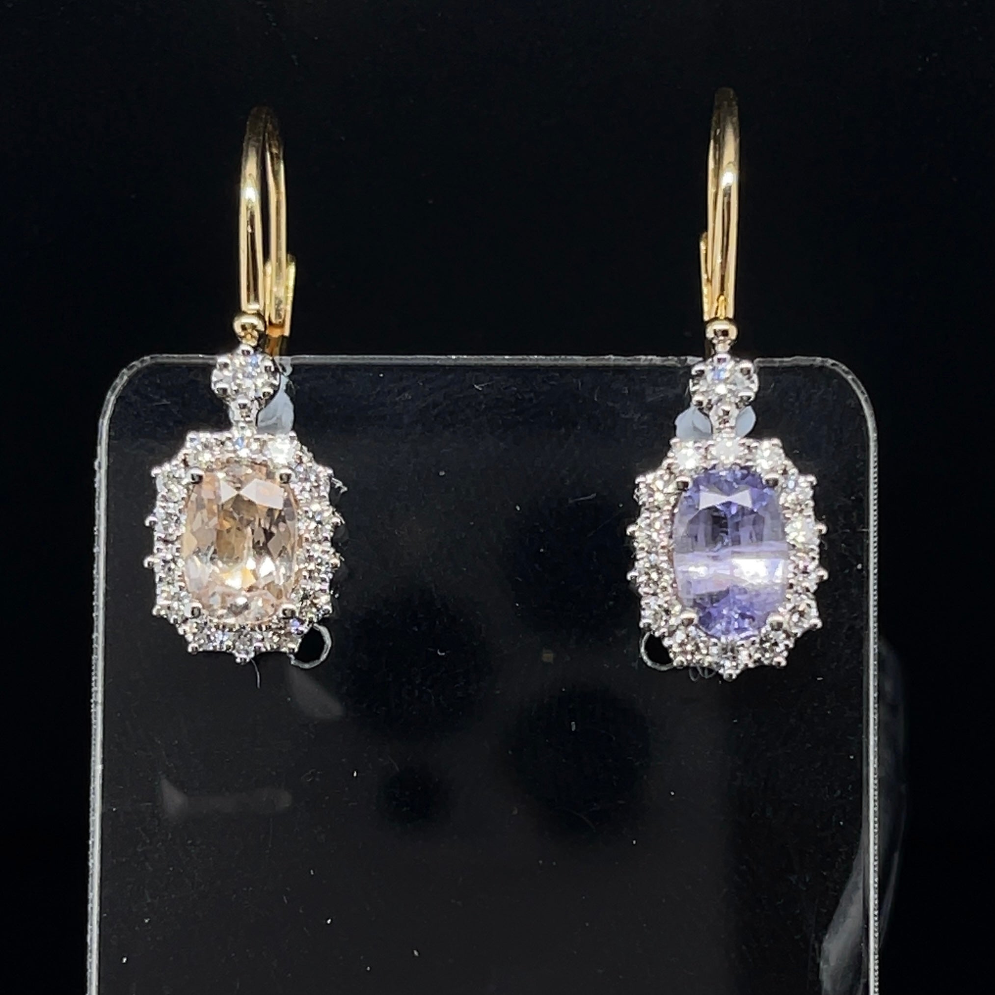 Contemporary  18ct Yellow Gold (No Heat) Sapphire and Diamond Earrings For Sale