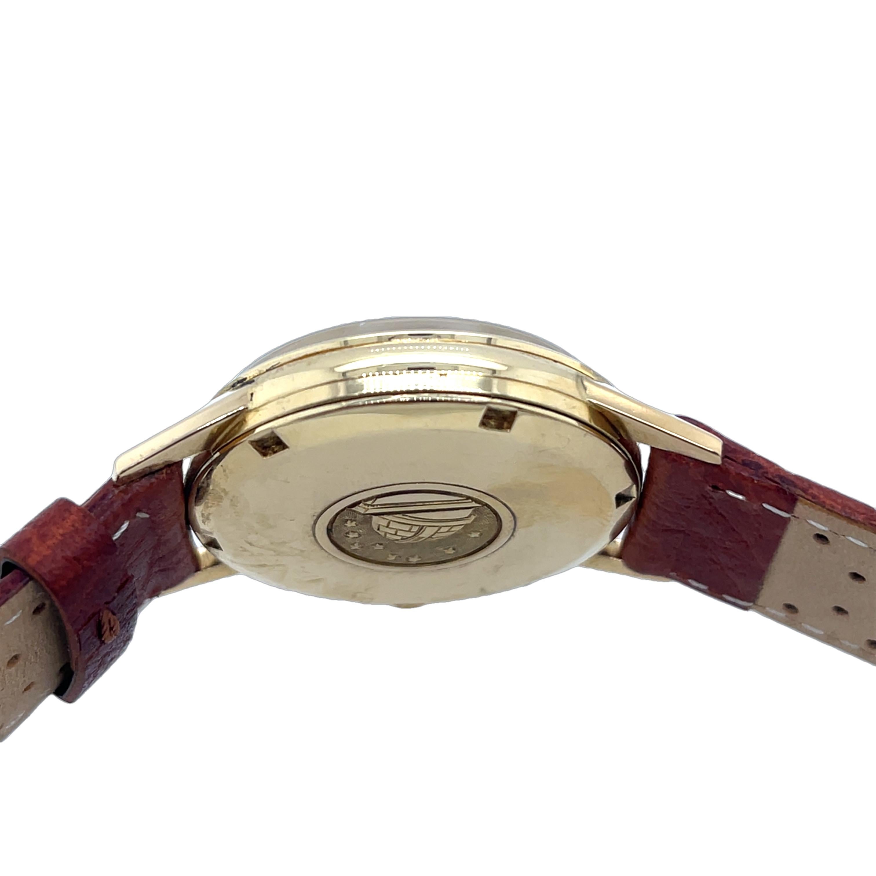 18ct Yellow Gold Omega Constellation Automatic Chronometer Watch For Sale 3