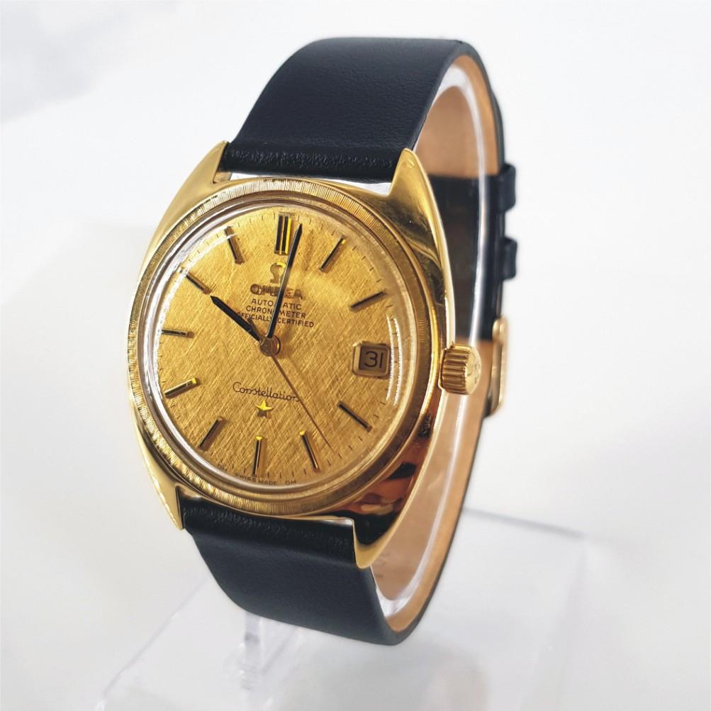 18ct Yellow Gold Omega Constellation Watch – Automatic in Excellent condition. 
Year: 1980
18ct Yellow Gold Case measuring 32mm with an 18ct Yellow Gold Dial & adjustable Leather Strap.

