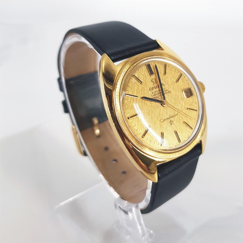 18ct Yellow Gold Omega Constellation In Excellent Condition In Cape Town, ZA