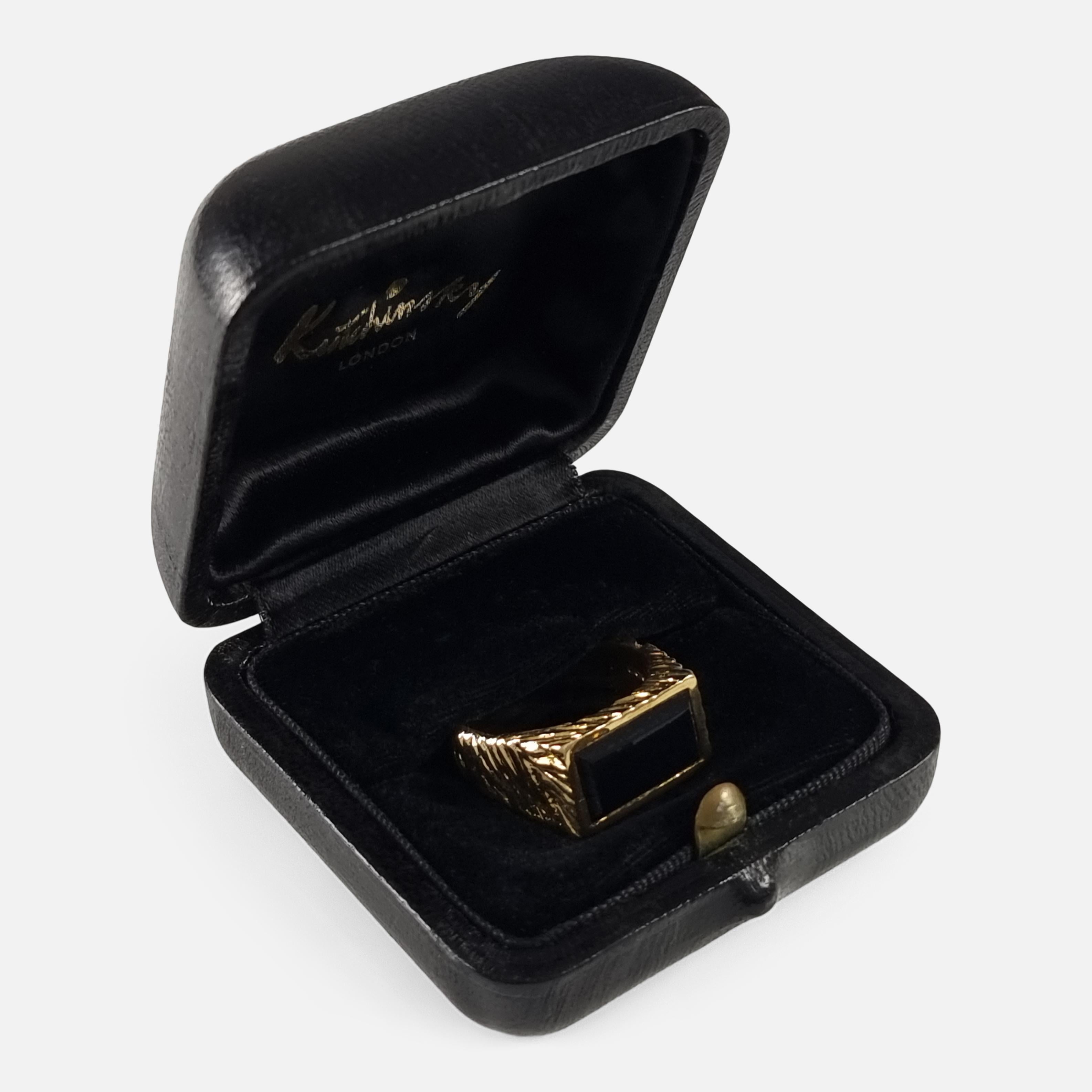 18ct Yellow Gold Onyx Signet Ring, Kutchinsky, 1971 For Sale 9