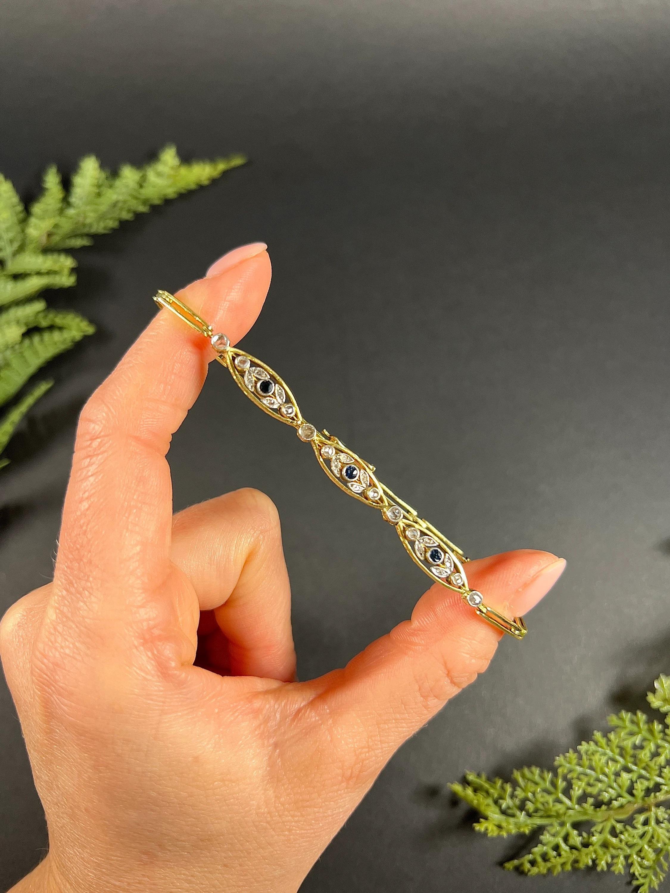 Taille grossière Bracelet Edwardien en or jaune 18ct et platine, saphir diamant fantaisie A Link en vente