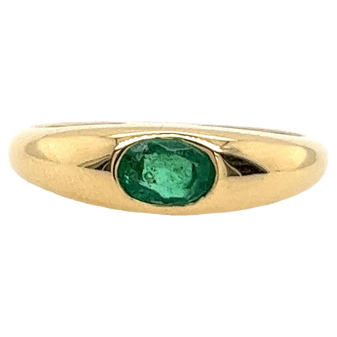 18ct Yellow Gold Ring, Set With 0.40ct Oval Natural Fine Quality Emerald For Sale