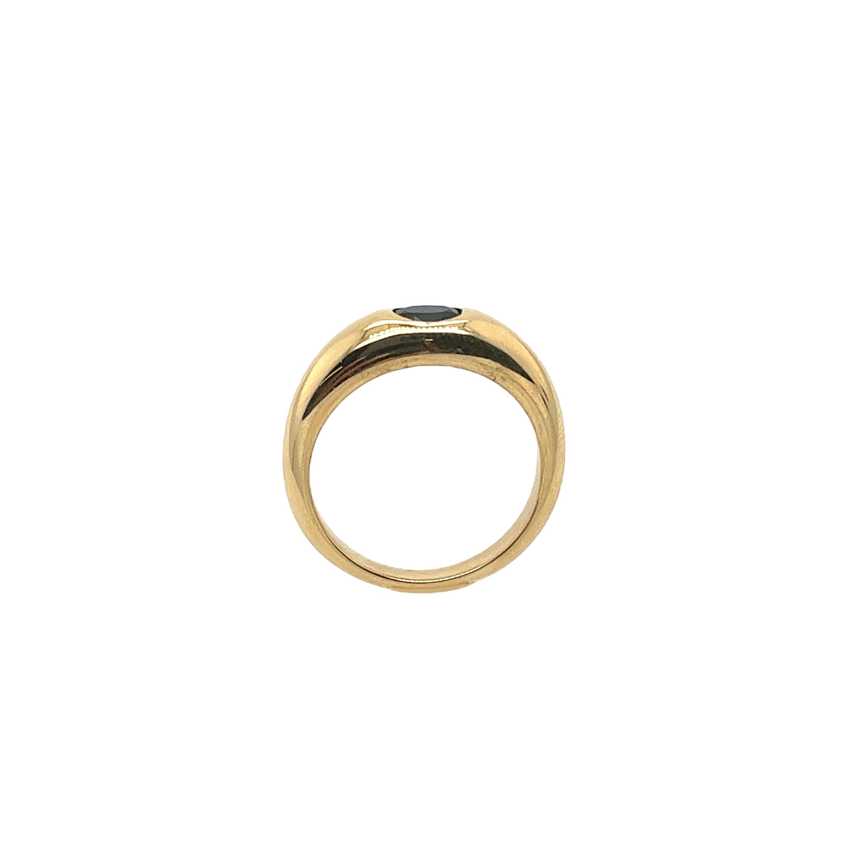 18 Karat Gelbgold Ring, gefasst mit 0,40 Karat ovalem Saphir in natürlicher feiner Qualität (Ovalschliff) im Angebot