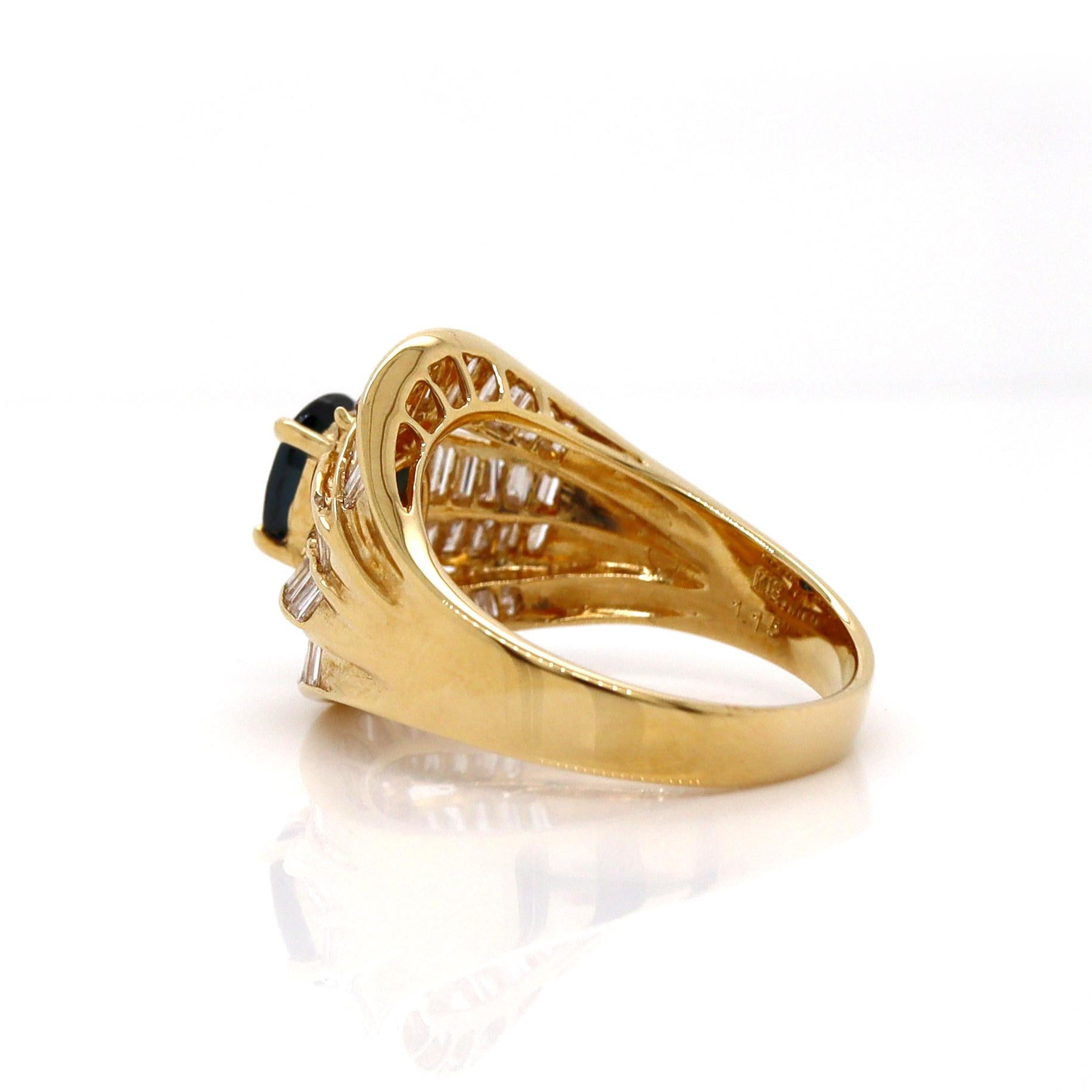Bague en or jaune 18 carats, saphir et diamants Unisexe en vente