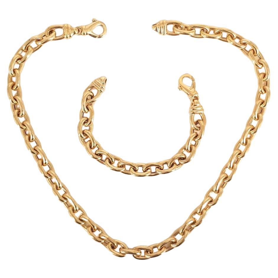 18ct Yellow Gold Seoul Link Chain And Bracelet For Sale