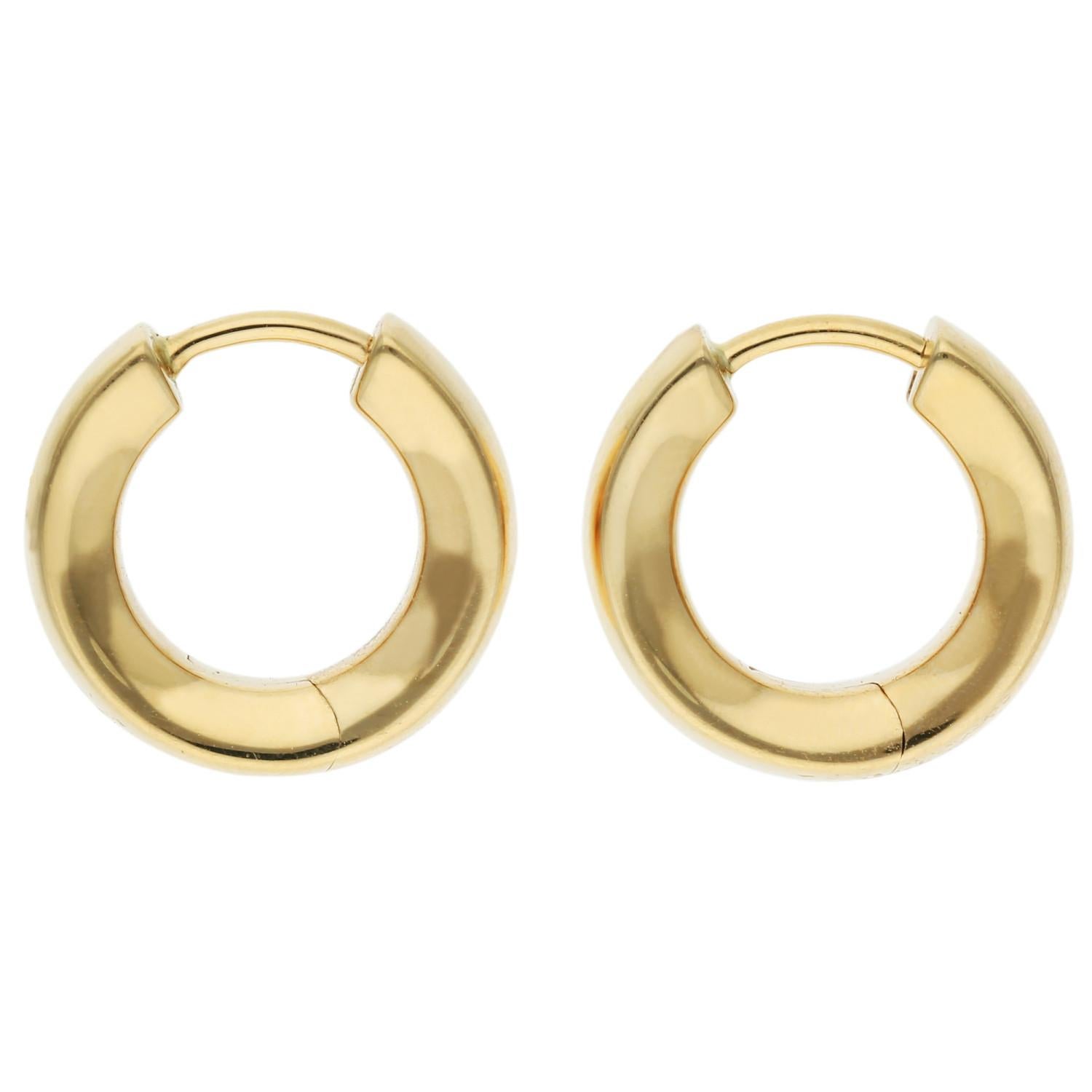 Modern 18ct Yellow Gold Solid 1.3cm Hinged Hoop Earrings For Sale