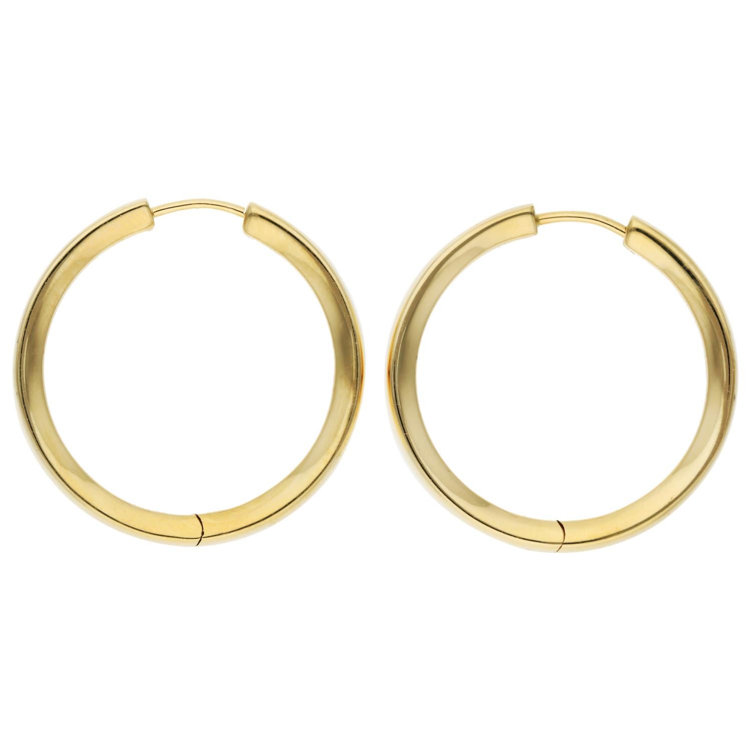 Modern 18ct Yellow Gold Solid 2.7cm Hinged Hoop Earrings For Sale