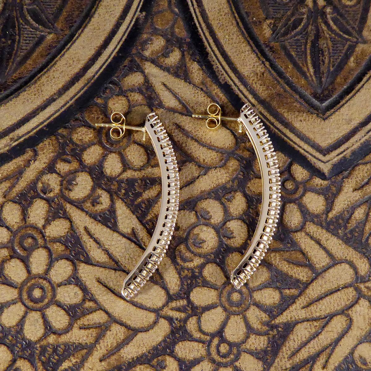 18ct Yellow Gold Solid Diamond Set Curved Drop Earrings In Good Condition For Sale In Yorkshire, West Yorkshire