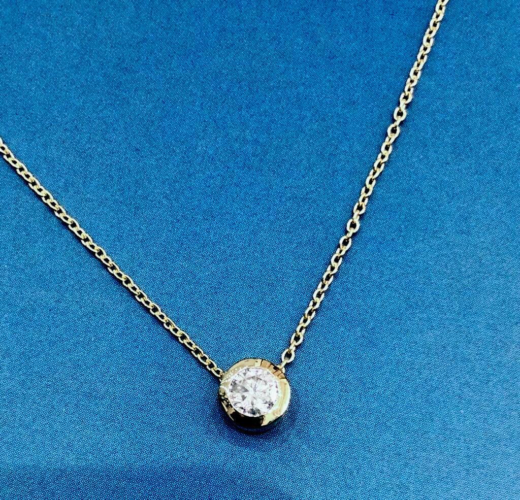 Women's 18ct Yellow Gold Solitaire Diamond Necklace 0.25ct pendant Rubover Bezel Chain For Sale
