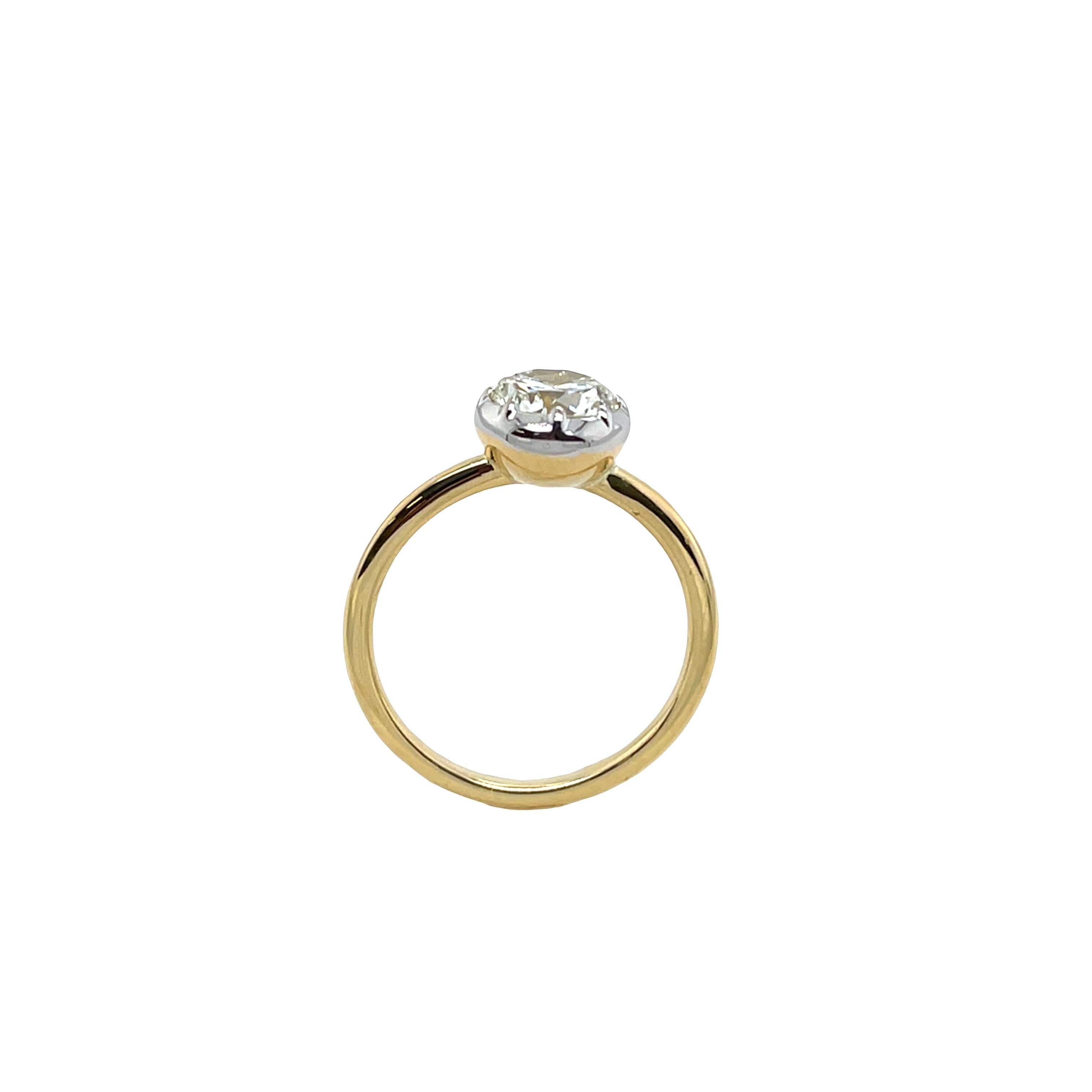 Taglio rotondo Anello solitario in oro giallo 18 ct con diamante naturale da 1,16 ct K/VS1 in vendita