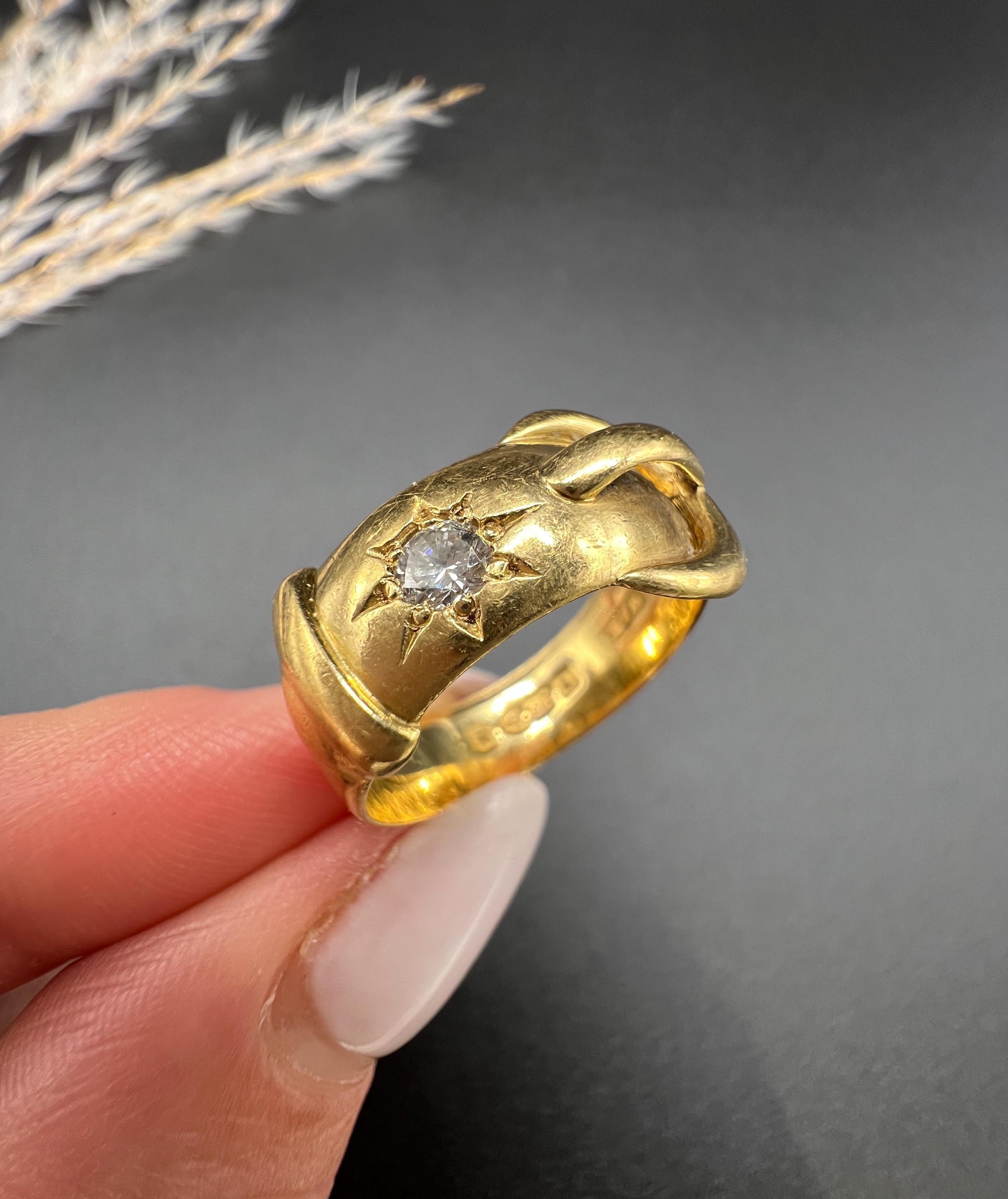 Boucle de ceinture en or jaune 18 carats, sertie de diamants en étoile, poinçonnée Chester 1917 Unisexe en vente