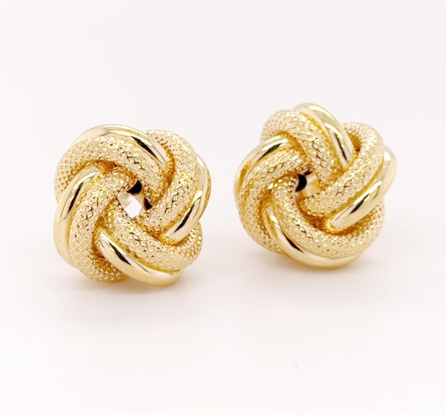 Women's 18ct Yellow Gold Textured Vintage Love Knot Stud Earrings For Sale