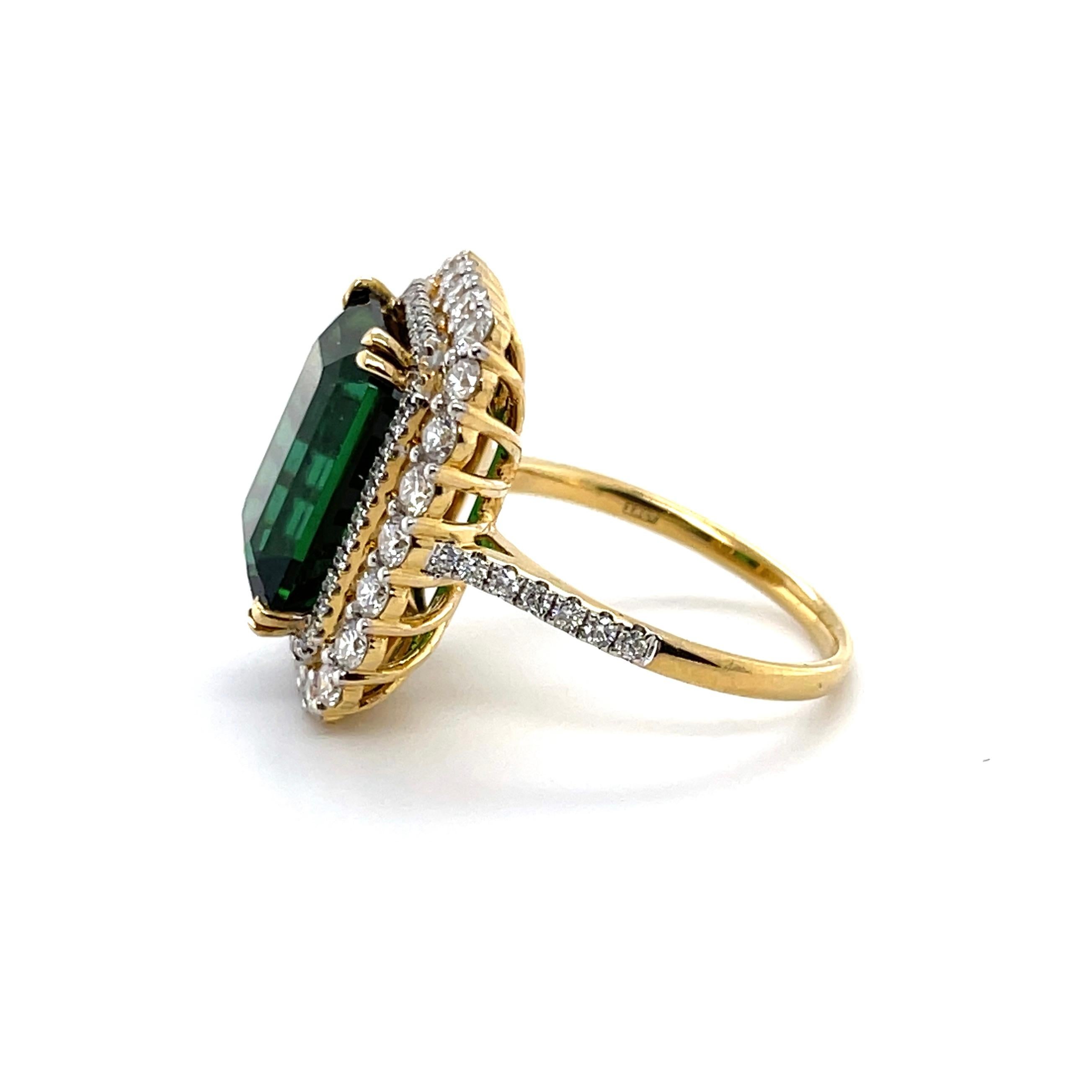 18CT Gelbgold Turmalin- und Diamantring 'GFCO GEM LAB CERTIFICIATE' (Zeitgenössisch) im Angebot