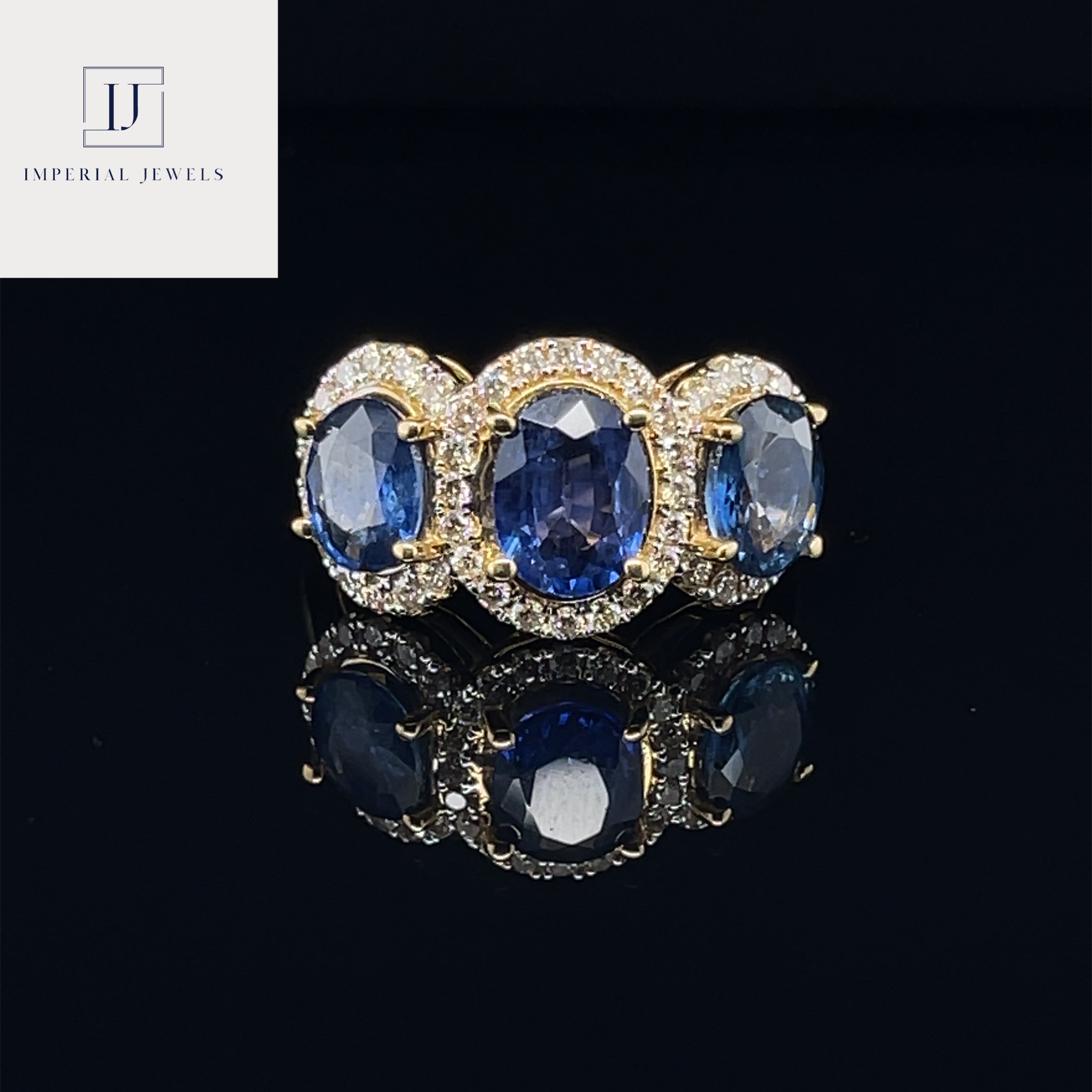 En venta: Anillo Trilogía de Zafiro y Diamantes en Oro Amarillo de 18 ct  6