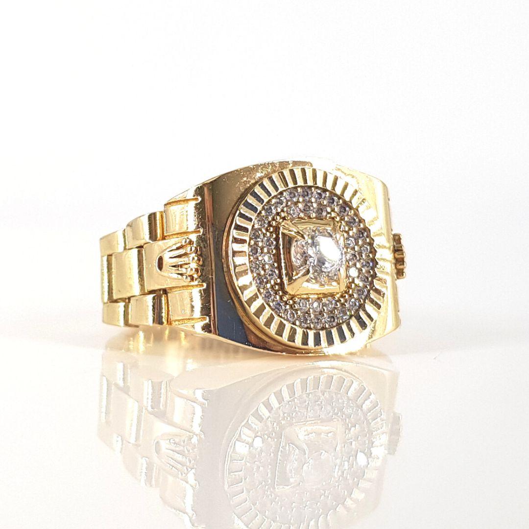 Unique
Item Attributes:
Metal Colour:                Yellow
Weight:                           10g	
Size:                                  T
Stones:                             Cubic Zirconia	

