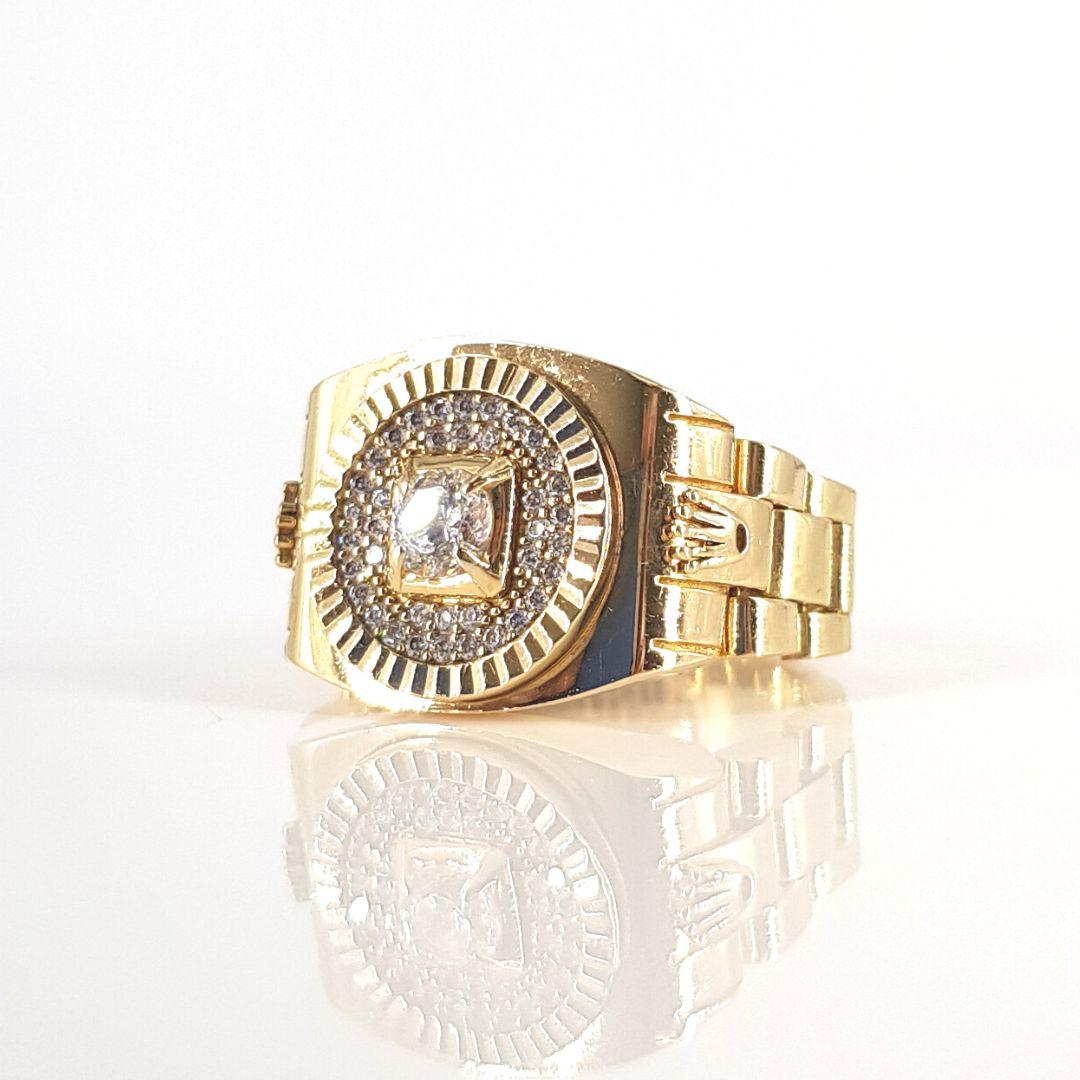 18 Carat Yellow Gold Unique Gents Ring In Excellent Condition In Cape Town, ZA