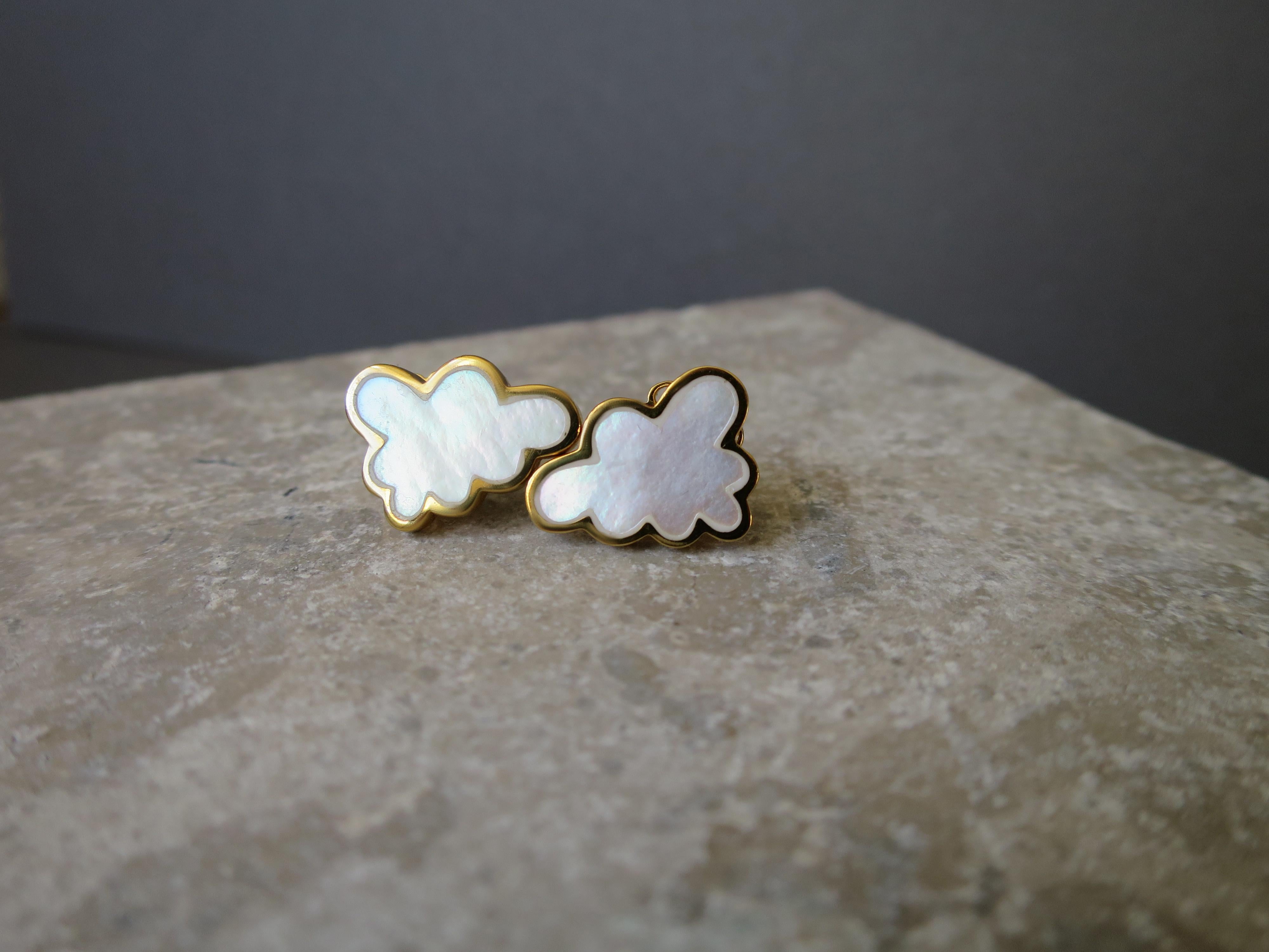 18ct Yellow Gold Vermeil and Mother of Pearl Cloud Earrings For Sale 4