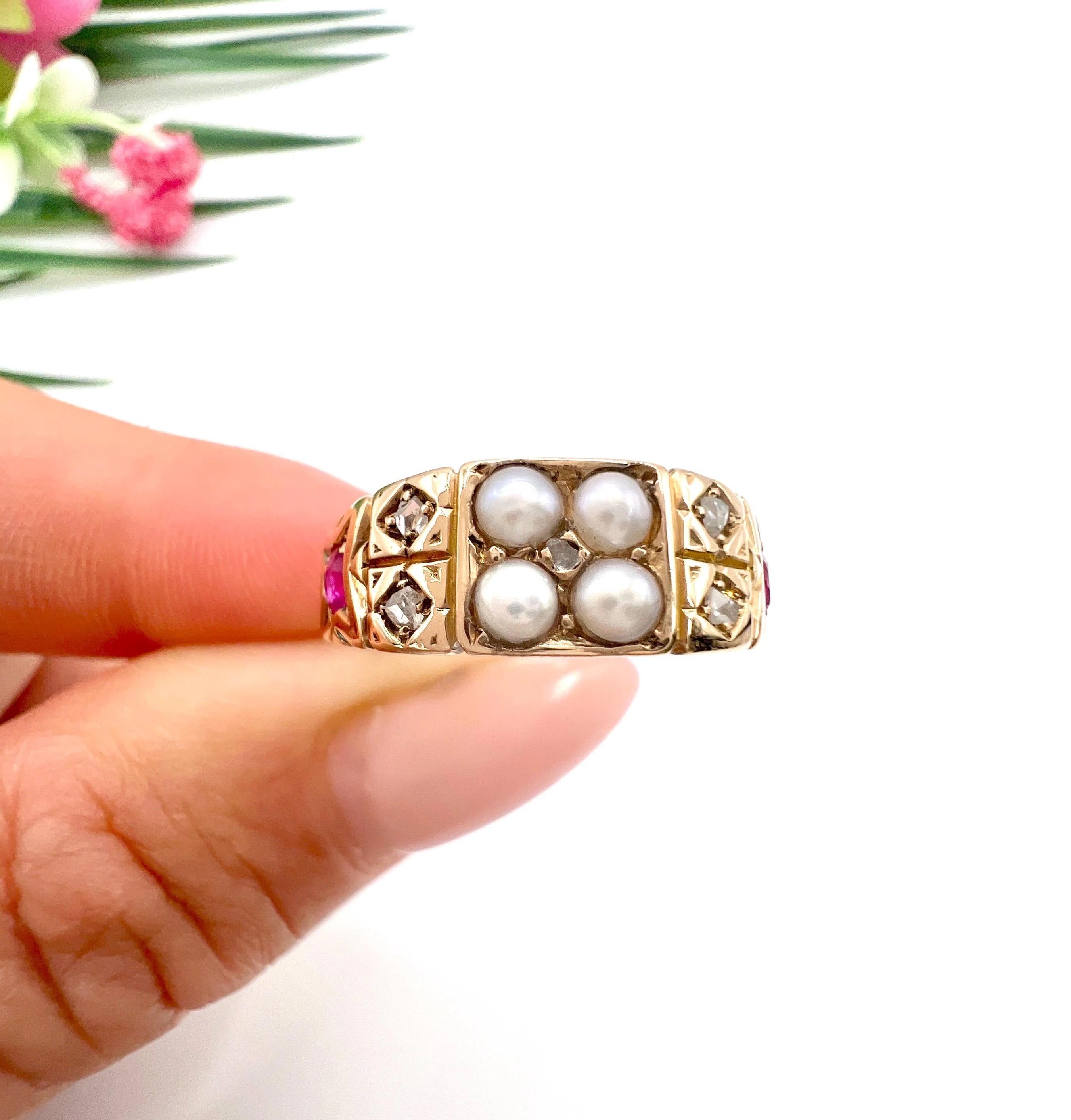 18ct Yellow Gold Victorian Ruby, Pearl & Diamond Ring Hallmarked Birmingham 1877 For Sale 1