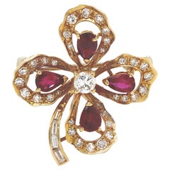 18ct Yellow Gold Vintage Ruby & Diamond Clover Brooch