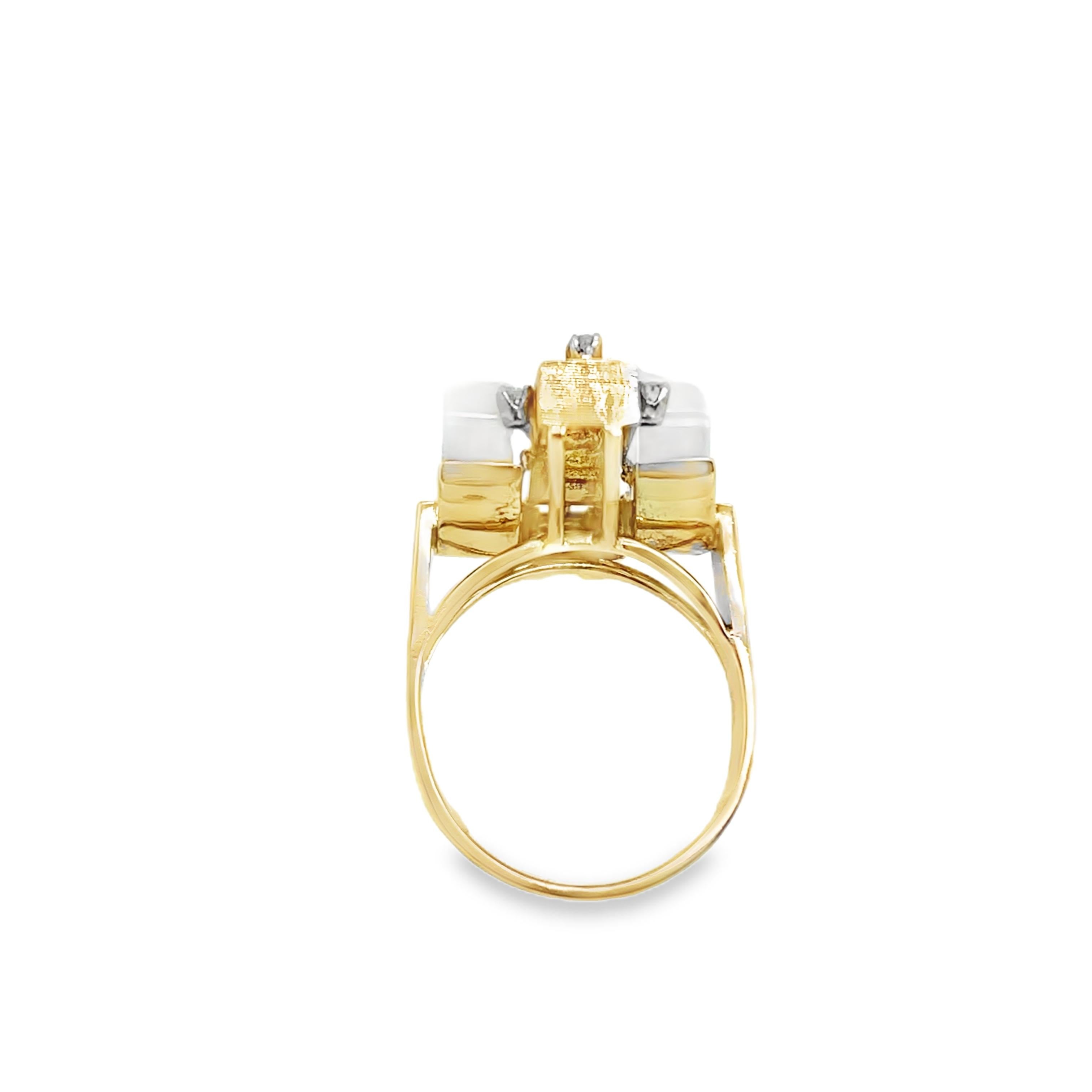 Anillo de Cerámica Blanca y Diamantes en Oro Amarillo de 18 ct Corte redondo en venta