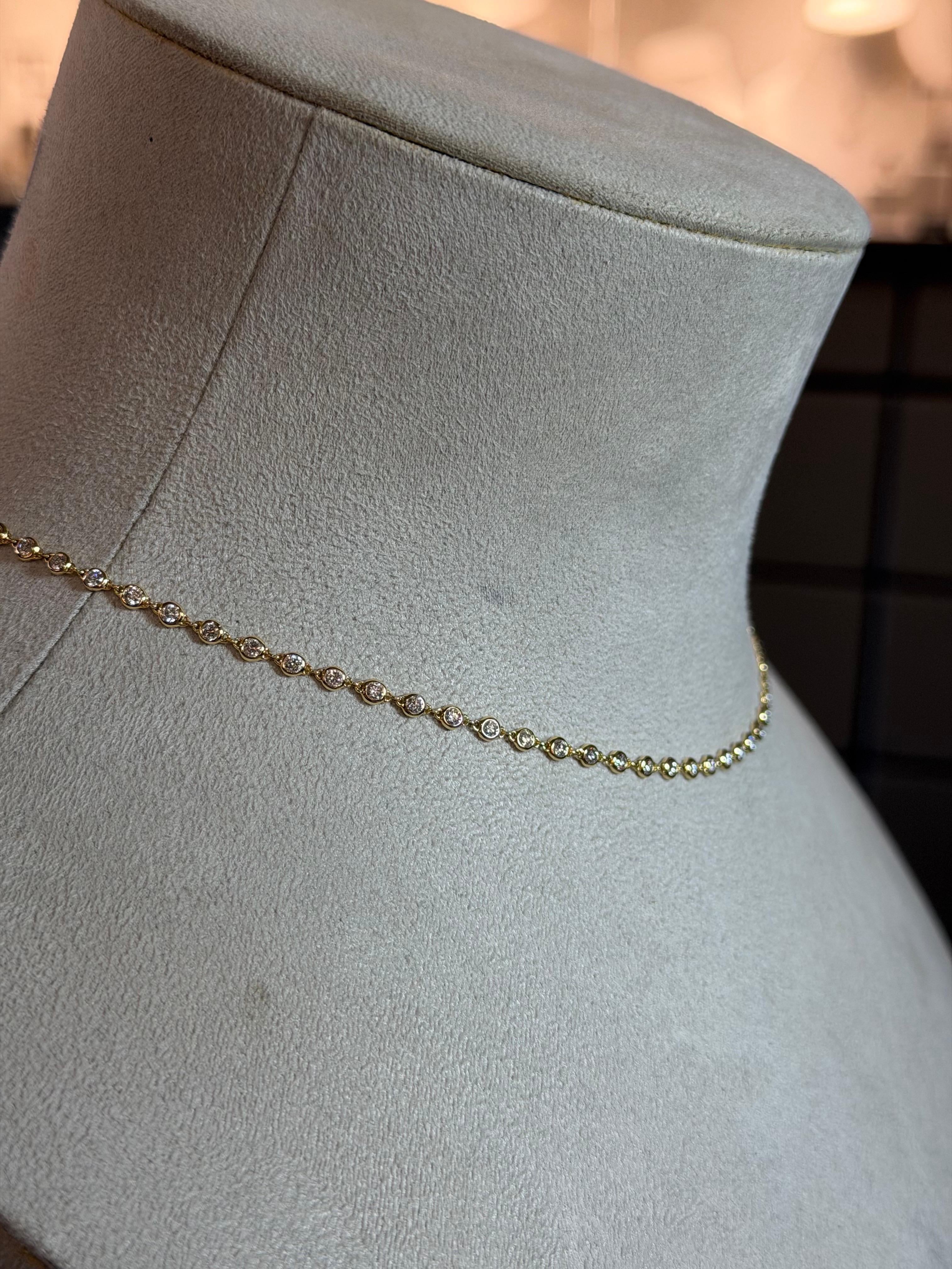 Collar de Diamantes Naturales Blancos de Oro Amarillo 18ct en Nuevo estado para la venta en Marlow, GB