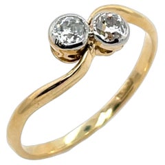 18 Karat Gelber & Weißer Diamant Crossover-Ring, 0,16 Karat natürliche Diamanten