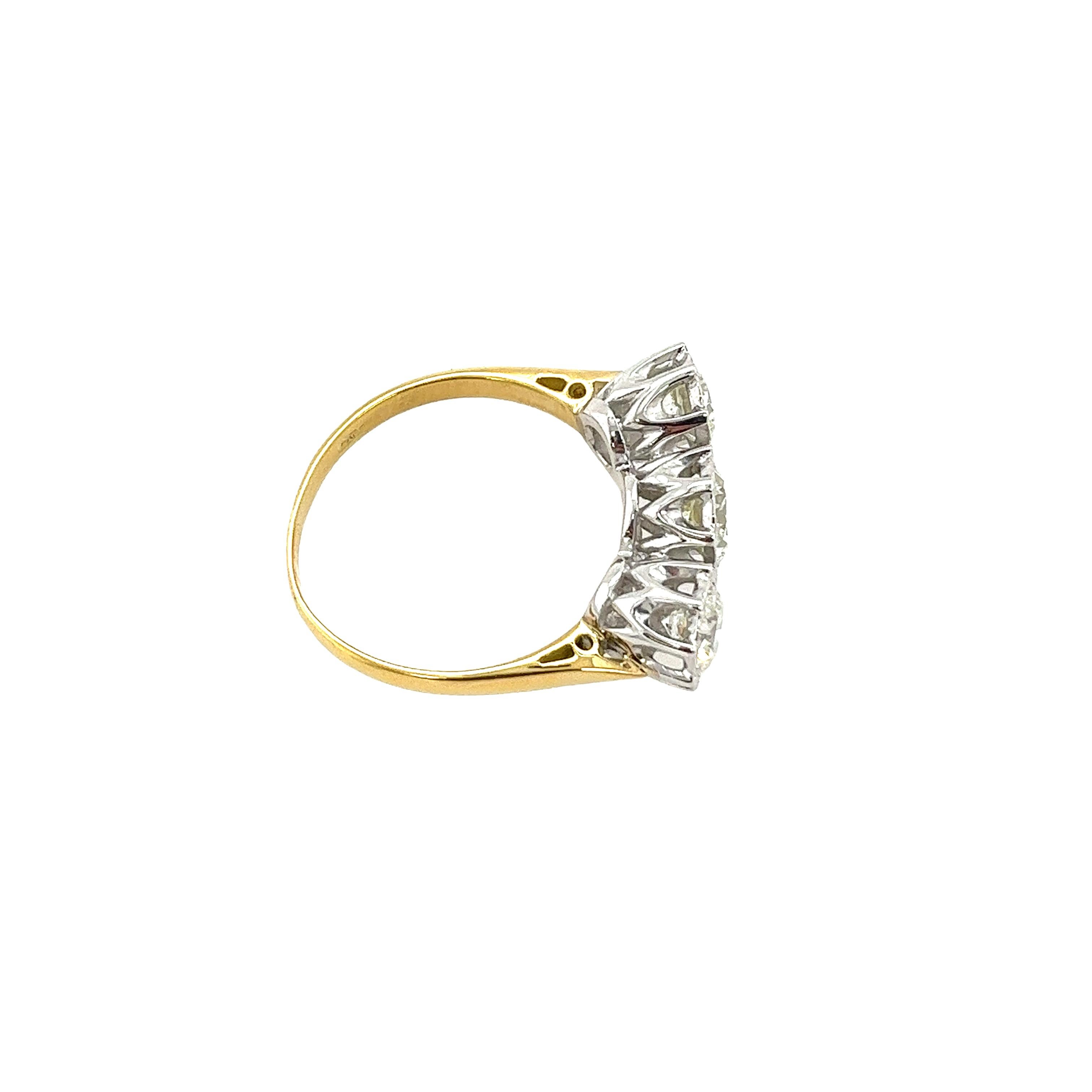 Women's 18ct Yellow & White Gold 3 Stone Diamond Ring, Set With 1.46ct Natural Diamonds For Sale