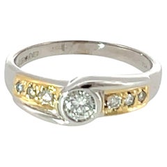18ct Yellow & White Gold Diamond Ring, 0.25ct Round Diamonds