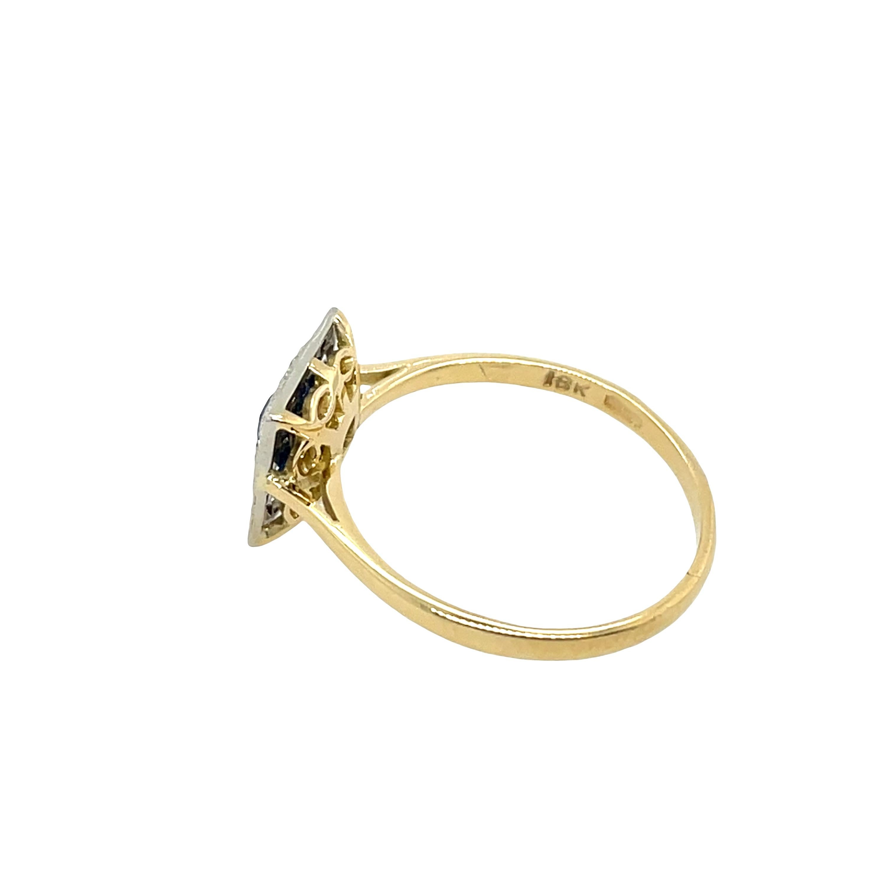 da uomo o donna Anello in oro giallo e bianco 18 ct con 4 diamanti zaffiro aureolato in vendita
