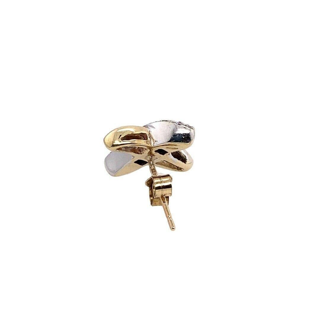 Princess Cut 18ct Yellow &White Single Diamond Kiss Earring with 0.11ct of Diamonds For Sale