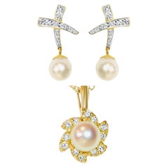 18K, 0.65 CT diamond & pearl; earrings & pendant set
