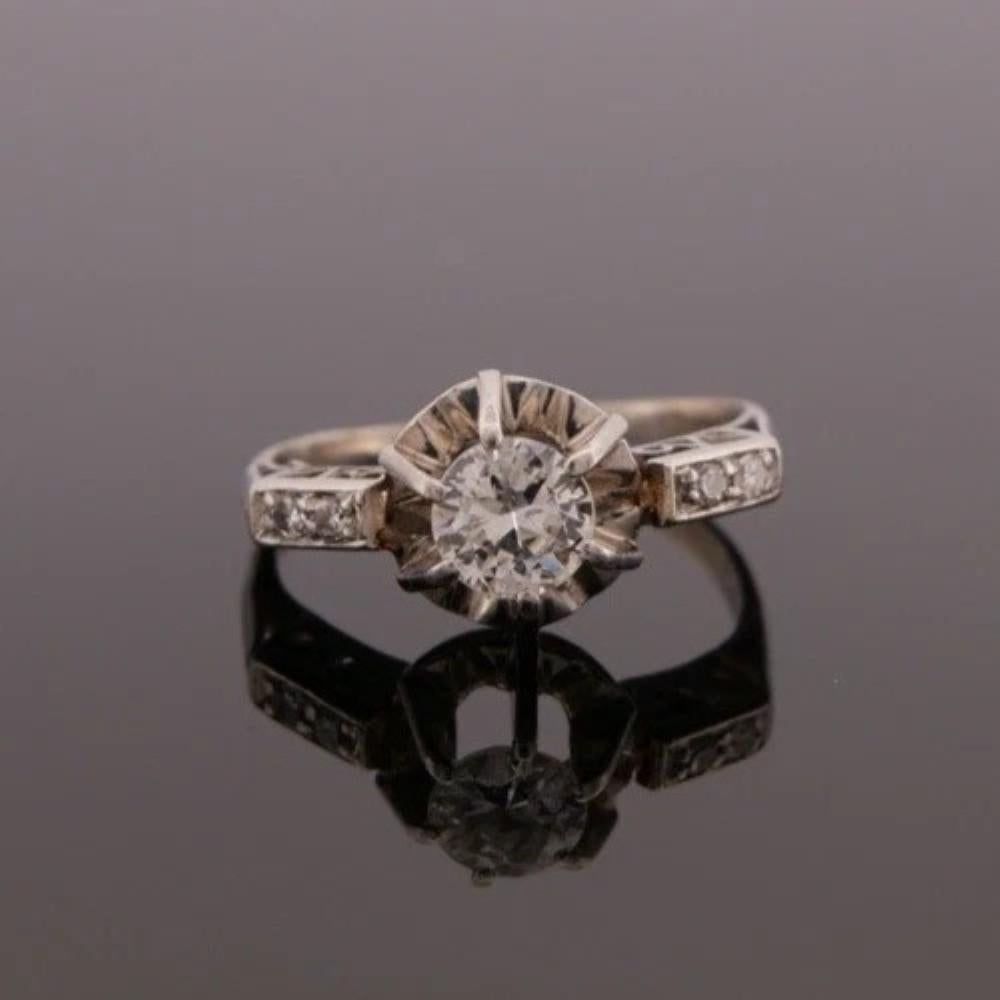 ✦ Vintage 1940s Transitional Round Diamond Engagement Ring – 18K/14K White Gold – .45ct Center – Size 5.5 ✦ 

✦ Charming vintage engagement ring crafted with a transitional round brilliant cut diamond in a classic 1940s fishtail illusion head