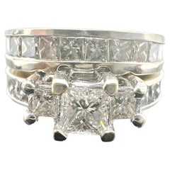 Anello di fidanzamento con diamante naturale Princess in oro bianco 18k/14k. 2.53TCW