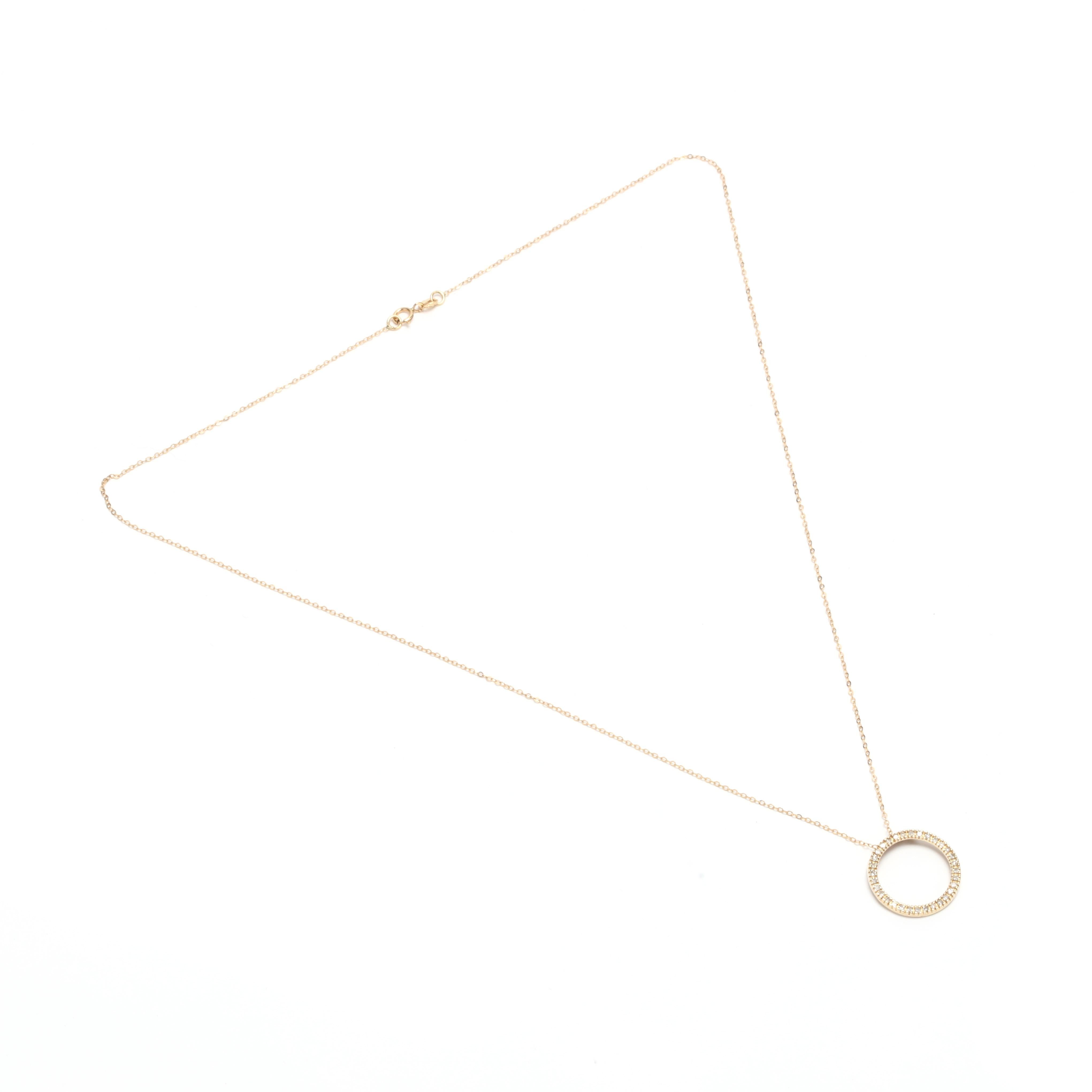 Round Cut 18-14 Karat Yellow Gold Diamond Circle Pendant Necklace