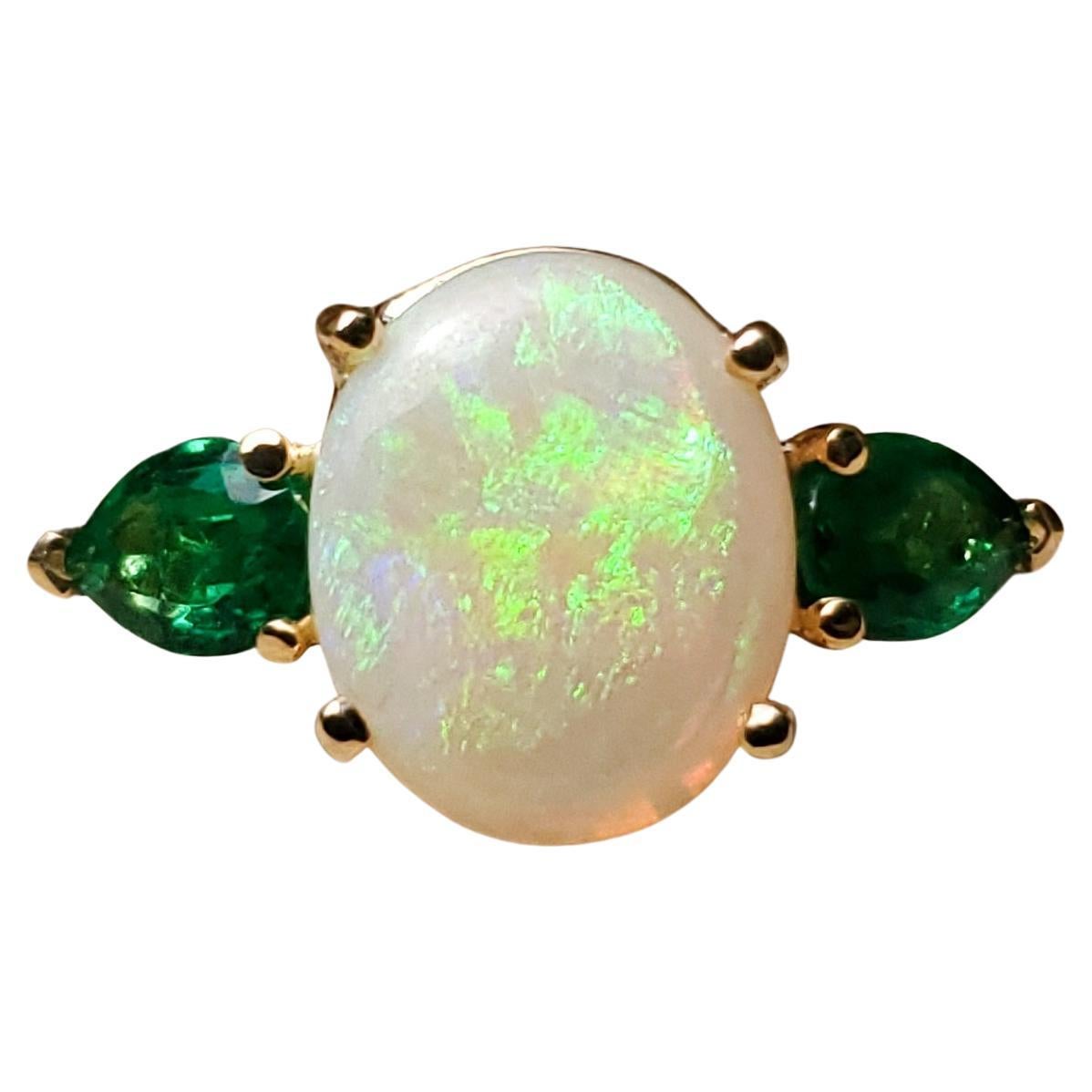 18K 1.76ct Opal and Emerald Ring For Sale