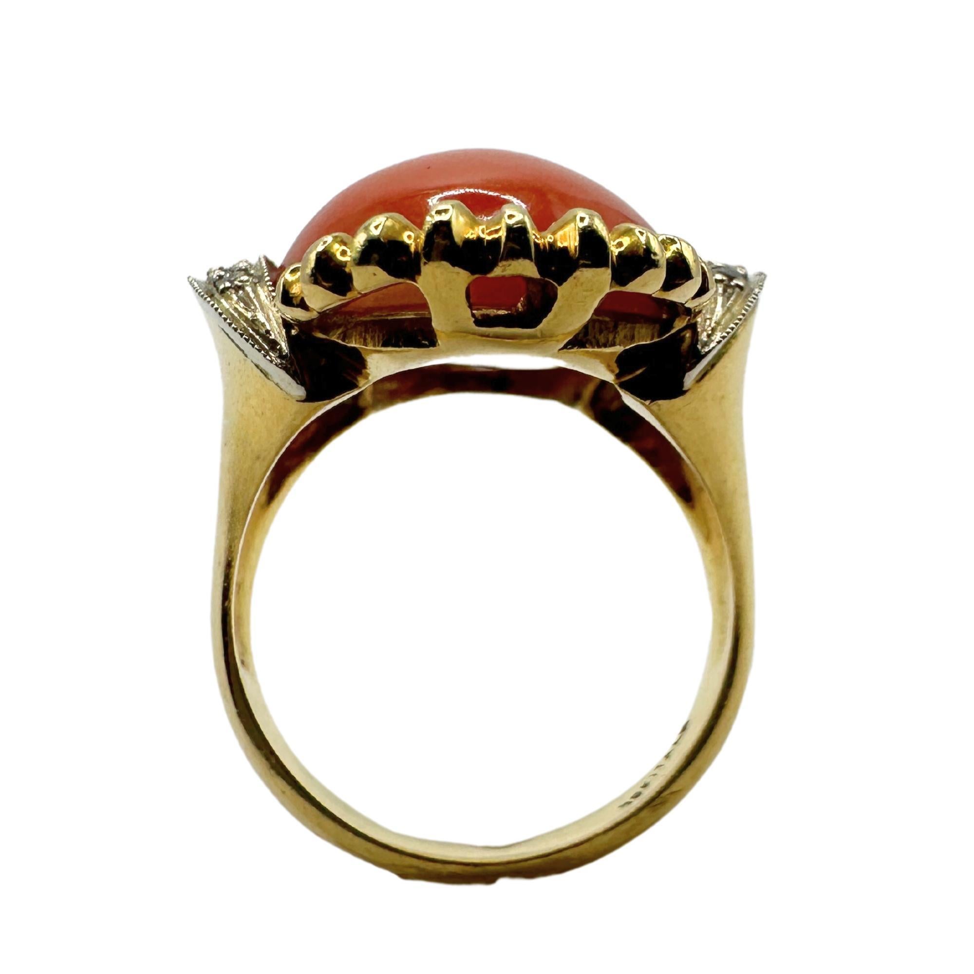 18k 1960er Koralle und Diamant-Cocktailring, markiert Italien (Rundschliff)