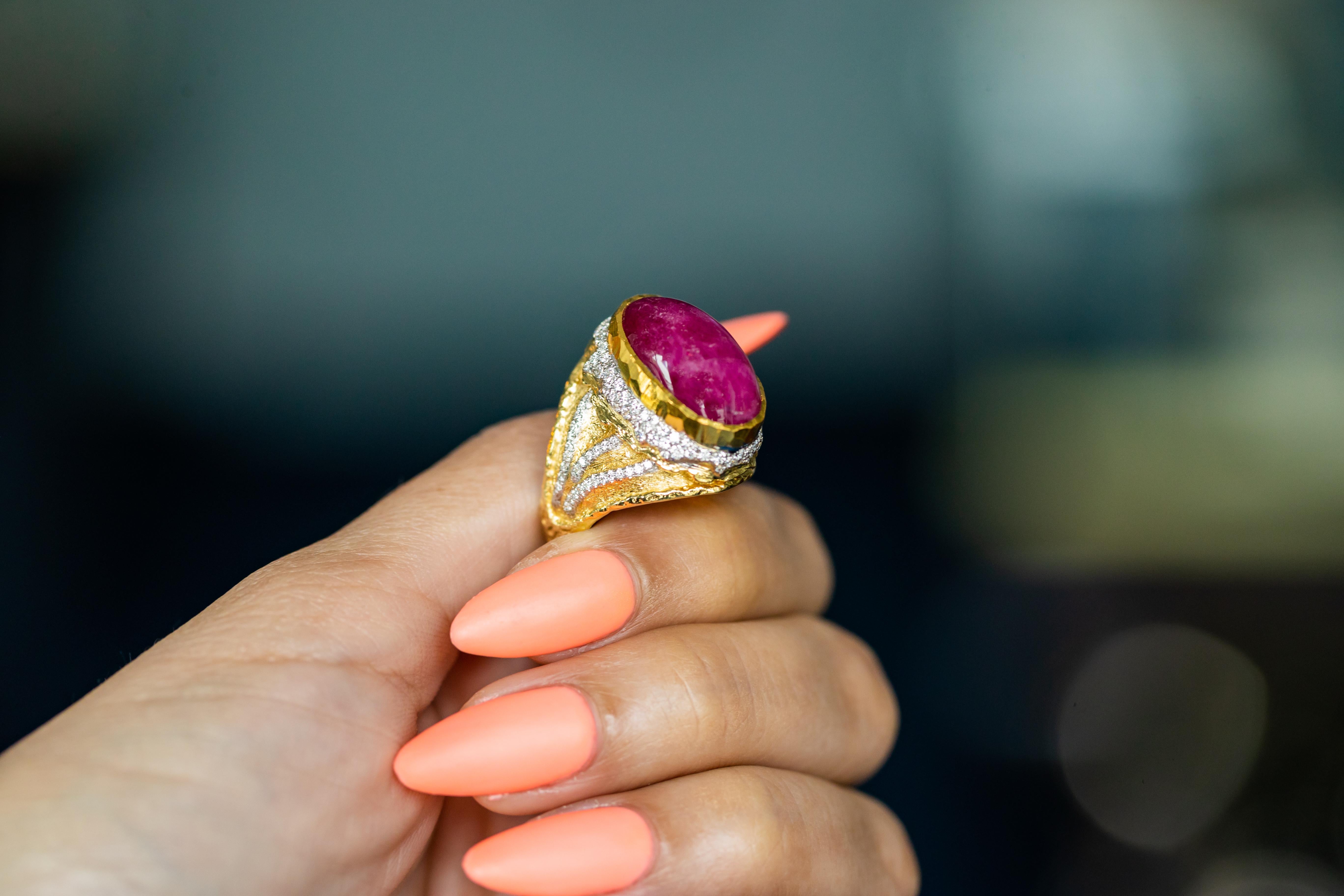 Modern 18K & 24K Gold Ring with 22.15 Carat Cabochon Ruby & Diamonds by Victor Velyan For Sale
