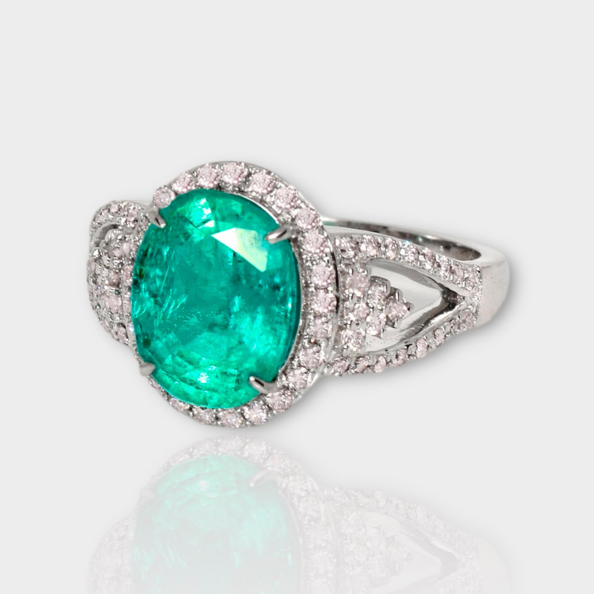 Contemporary IGI 18k 2.85 Ct Emerald&Pink Diamonds Antique Art Deco Style Engagement Ring For Sale