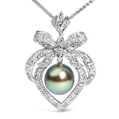 18K 3/4 Cttw Diamond and Cultured Black Tahitian Pearl Heart Pendant Necklace