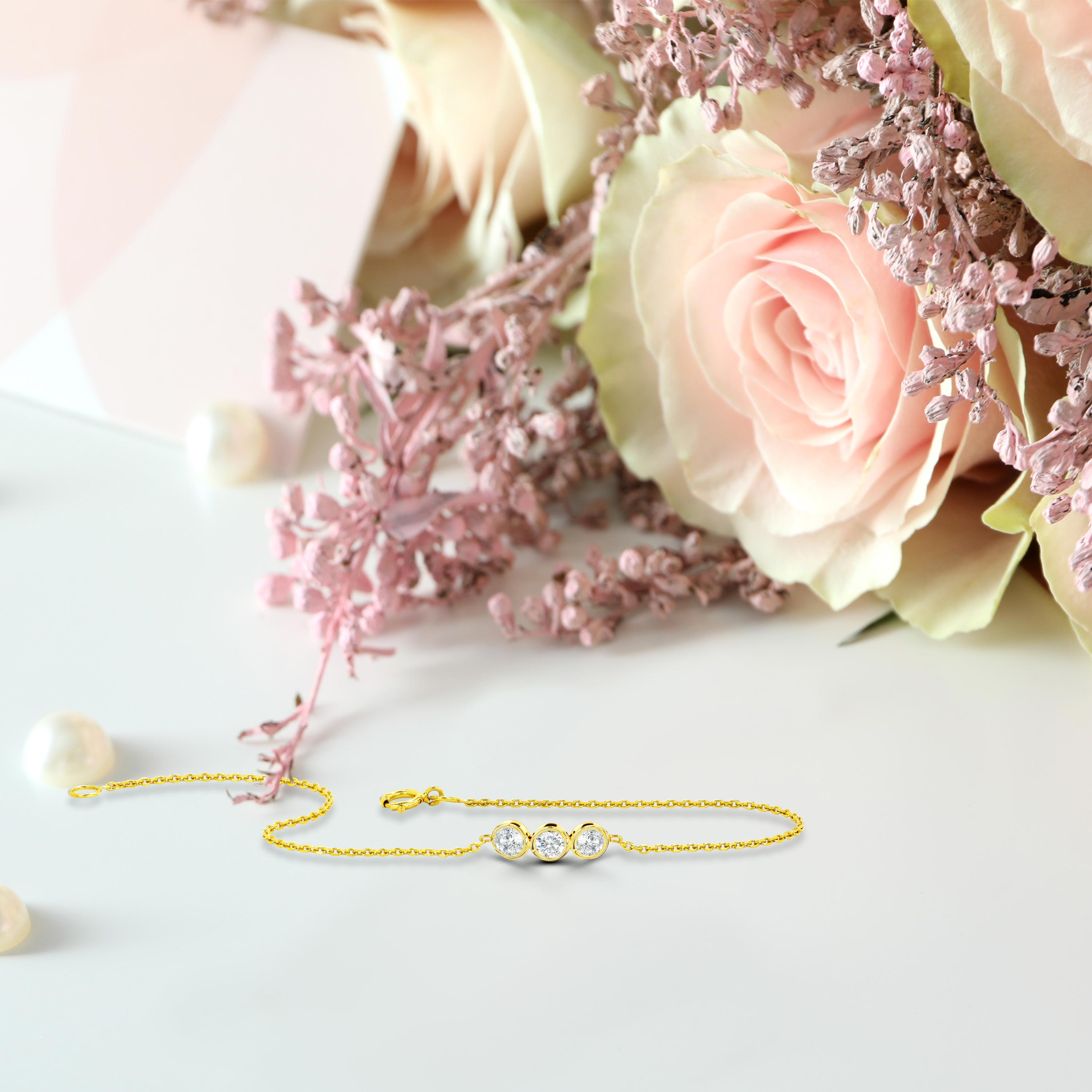 18 Karat Gold Minimalistisches Goldarmband, Trio-Diamant-Armband, Lünette für Damen oder Herren im Angebot