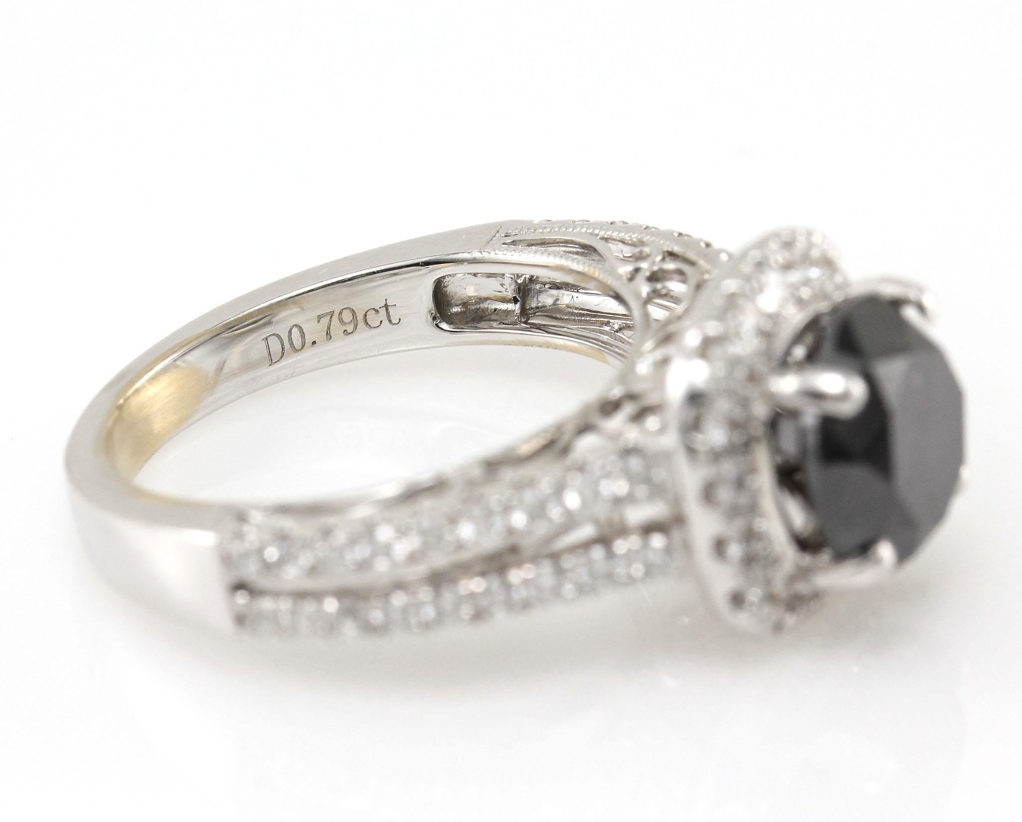 18 Karat 3.28 Carat Round Black Diamond Engagement Ring White Gold In Good Condition For Sale In Boca Raton, FL