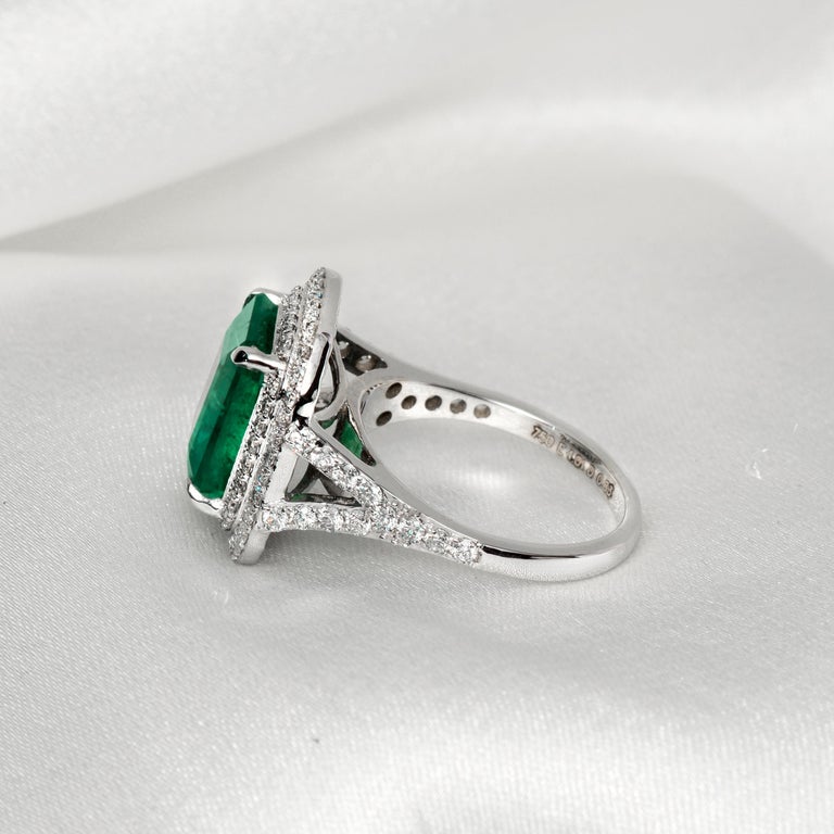 IGI 18K 4.01 Ct Emerald Diamond Antique Art Deco Style Engagement Ring In New Condition For Sale In Kaohsiung City, TW
